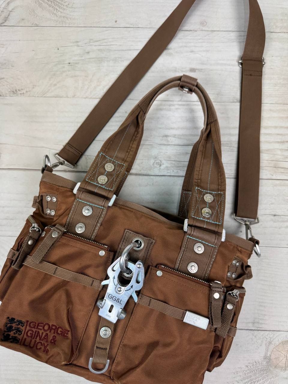George Gina & Lucy Vintage George Gina & Lucy 6IX Shoulers Bag GGL Size ONE SIZE - 2 Thumbnail