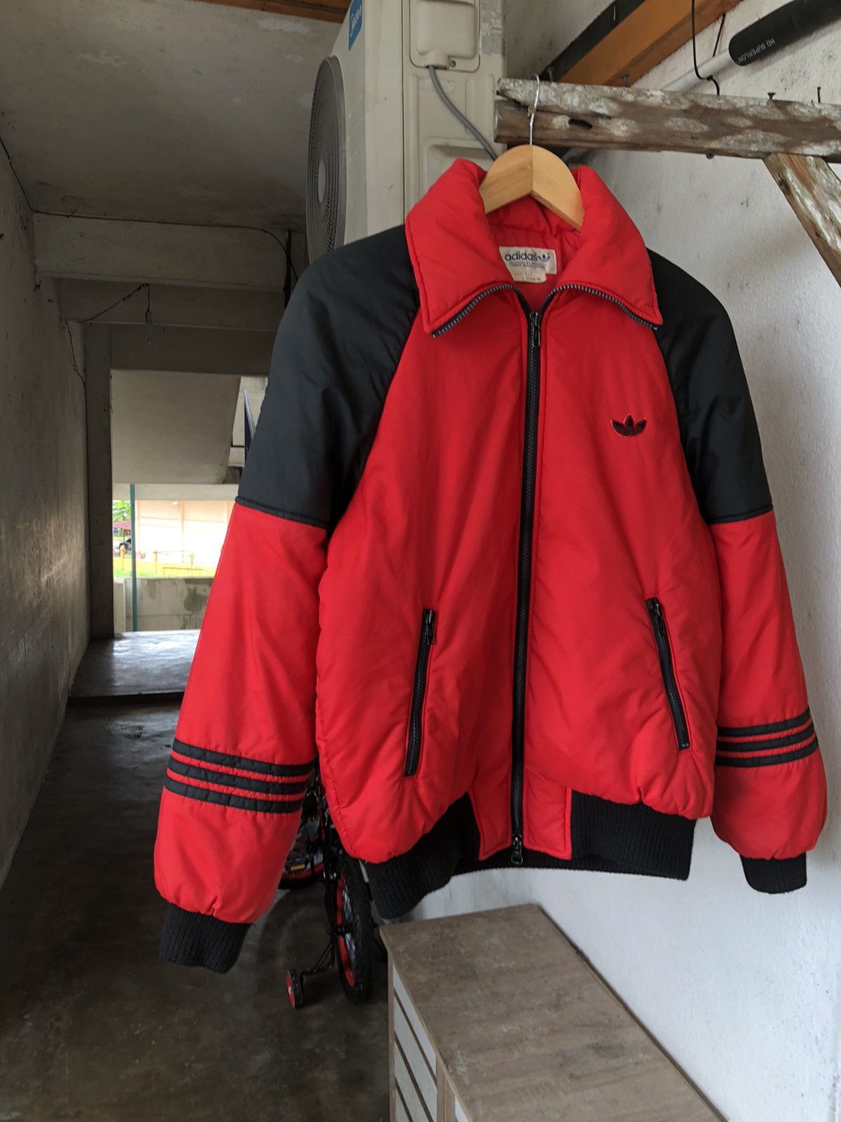 Adidas Rare❗️Vintage 90s Adidas Small Logo Puffer Bomber Jacket Size US M / EU 48-50 / 2 - 8 Thumbnail
