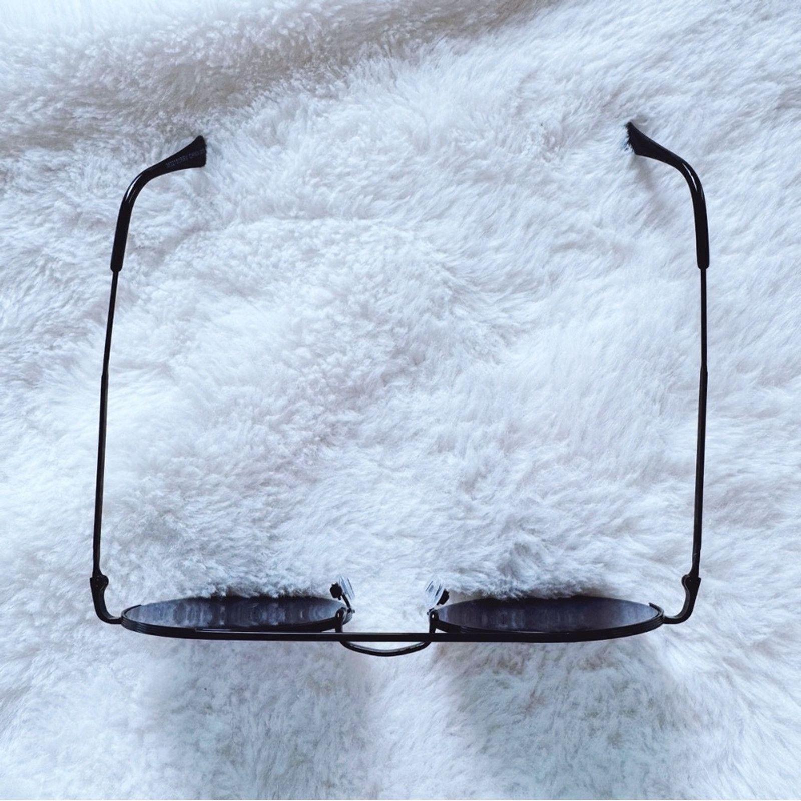Other Carly Mirrored Red Chic Round Sunglasses Size ONE SIZE - 3 Thumbnail