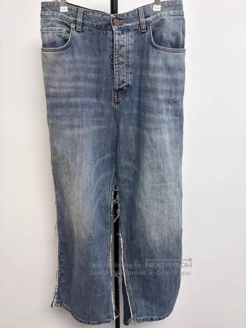 Balenciaga Balenciaga size S Washed Distressed Zip Denim Pants Size US 27 - 1 Thumbnail