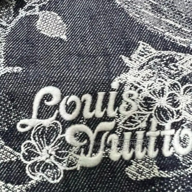 Louis Vuitton Louis Vuitton Short. Size US S / EU 44-46 / 1 - 5 Thumbnail