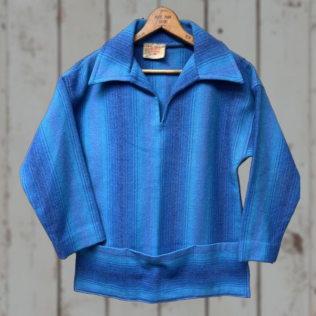 Vintage VINTAGE Jon Ro Wool Pullover Poncho Coat Blue with Front Pocket One Size Men/Women Pullover Wool Size ONE SIZE - 1 Thumbnail