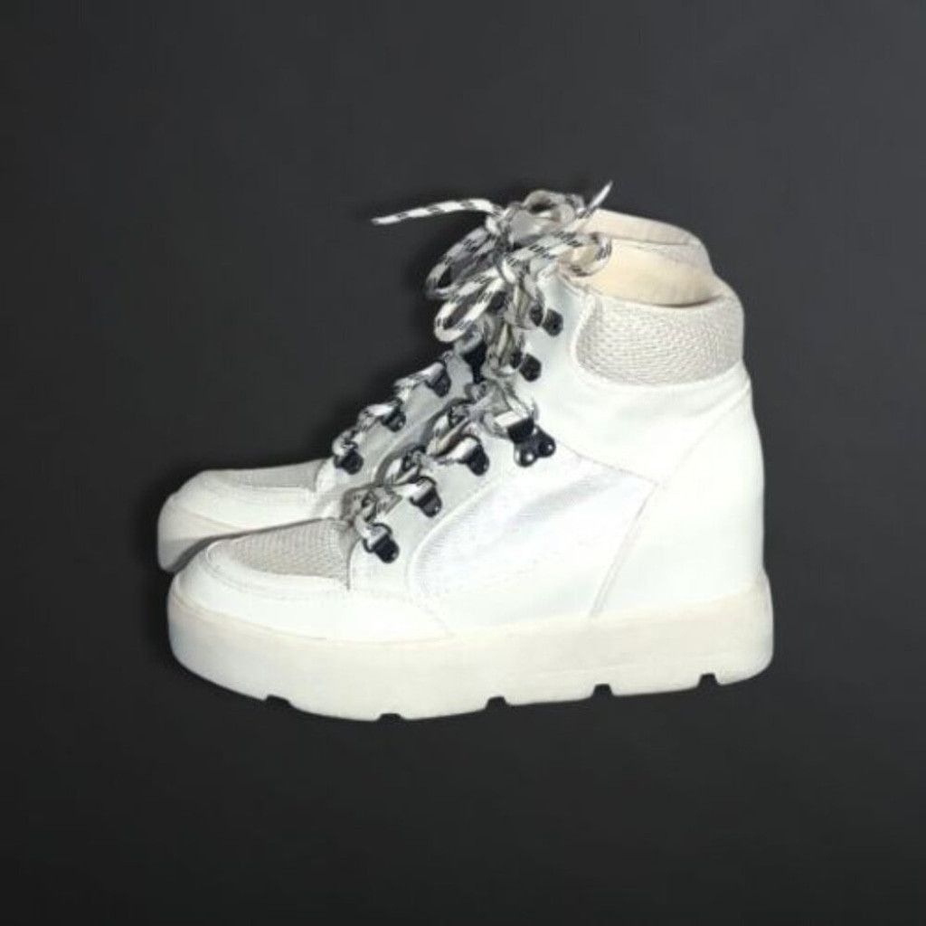 Madden NYC Madden Girl Boots Leather Ankle Lace-up Closure Cream W 7.5 Size US 7.5 / IT 37.5 - 2 Thumbnail
