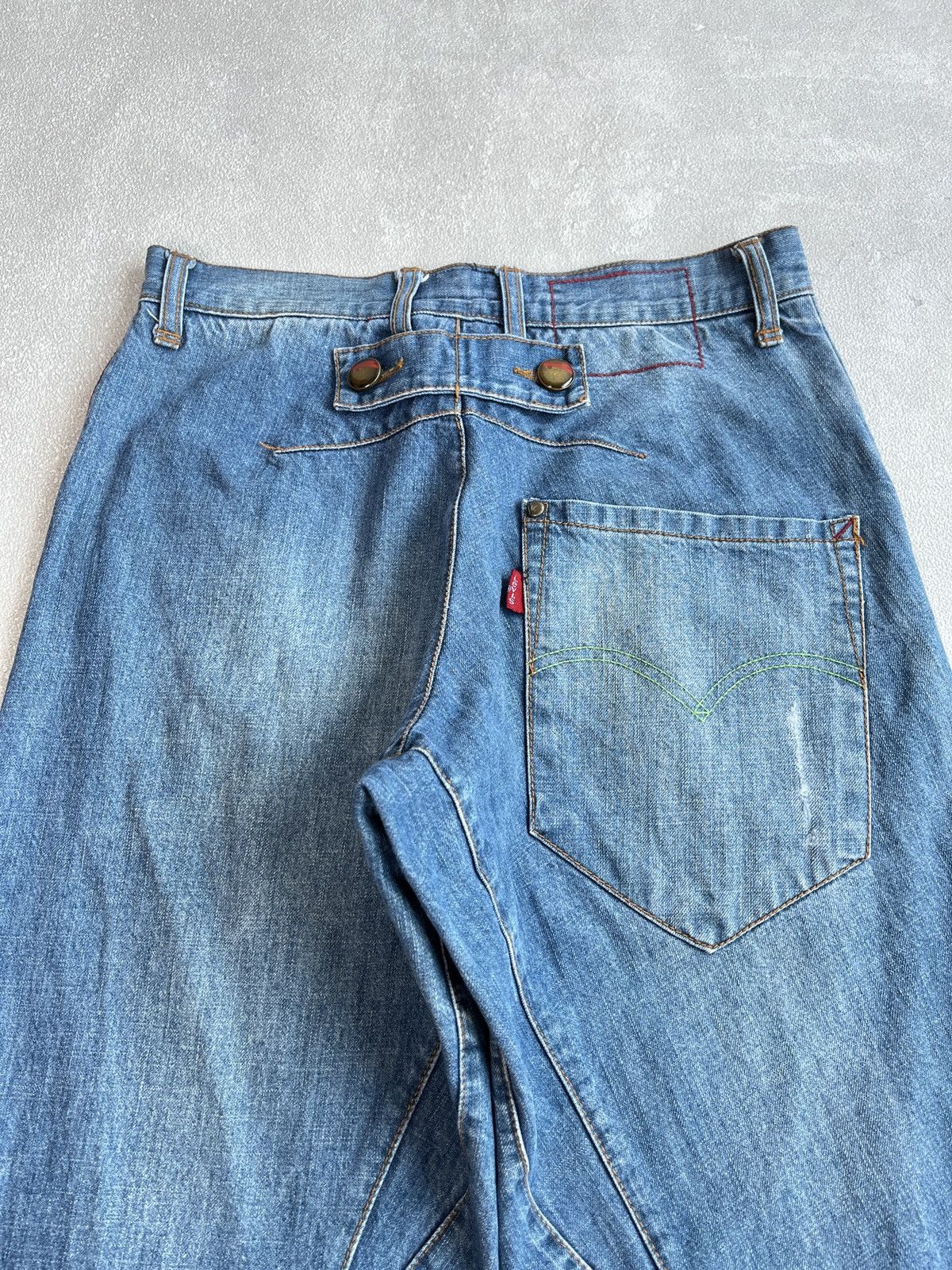 Levi's Levis Engineered Light Blue Wash Faded Jeans Size US 28 / EU 44 - 7 Thumbnail