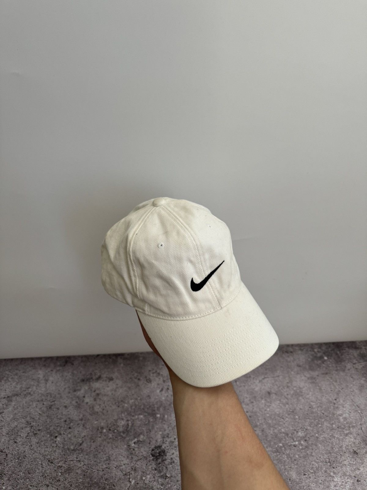 Nike × Vintage Vintage Nike white Y2K cap hats Size ONE SIZE - 4 Thumbnail