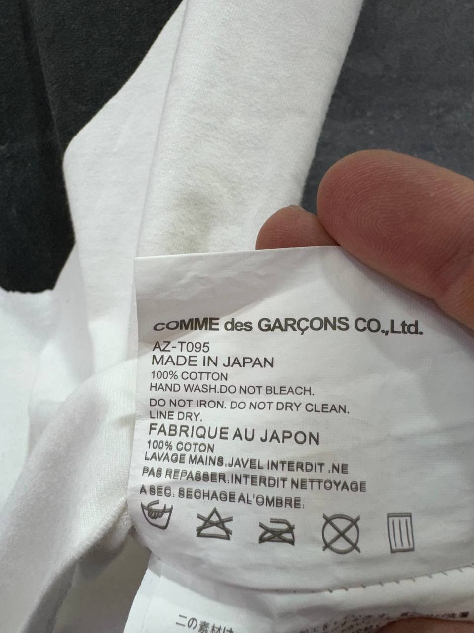 Comme des Garcons PLAY Come Des Garcons Big Heart T- Shirt Japan Size S / US 4 / IT 40 - 8 Thumbnail