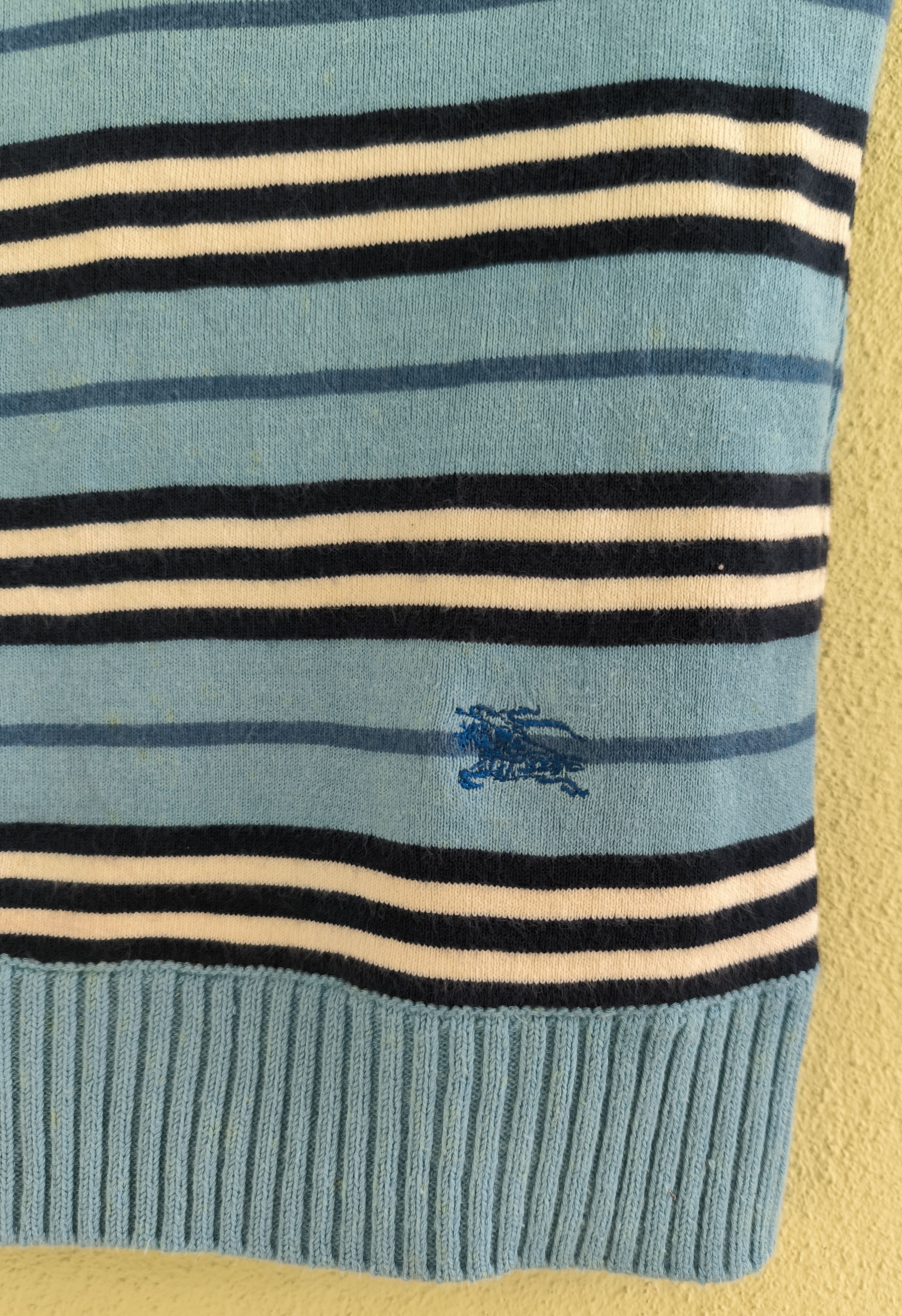 Burberry BURBERRY Blue Label striped v-neck short sleeve sweatshirt Size M / US 6-8 / IT 42-44 - 2 Thumbnail