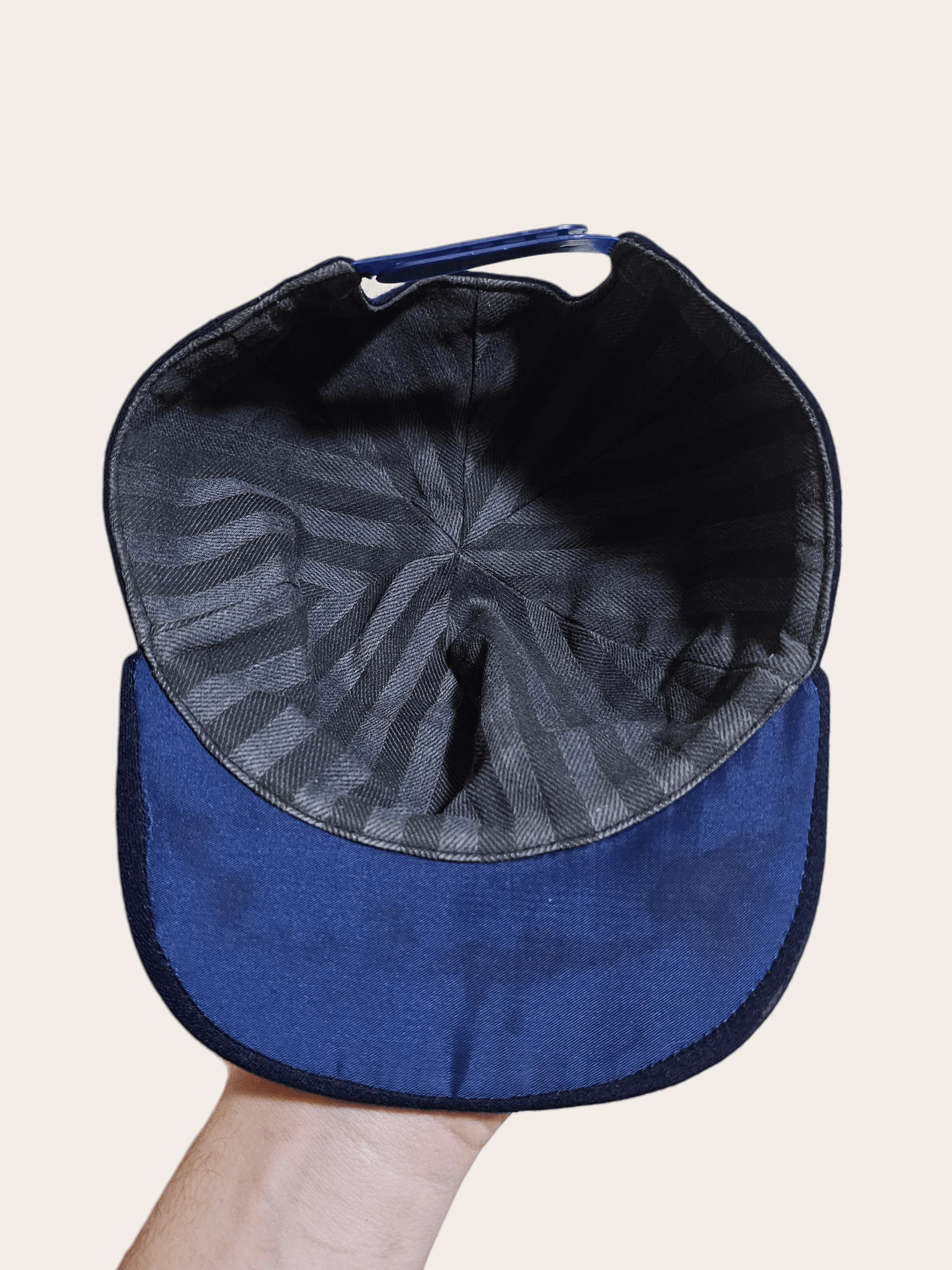 Mercedes-Benz Mercedes-Benz "The Most Valuable Saloon" 70's Rare Hat Size ONE SIZE - 6 Thumbnail