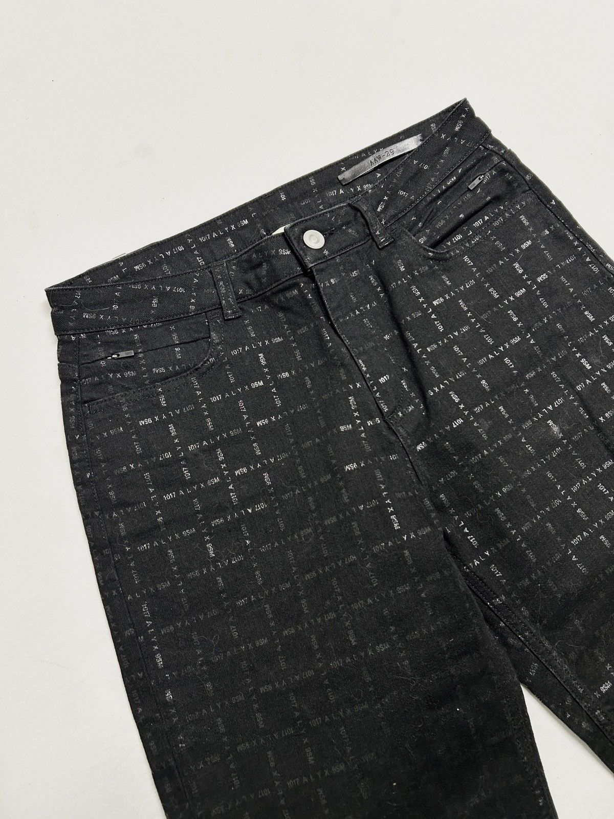 1017 ALYX 9SM 2021 All Over Logo Print Jeans Size US 29 - 4 Thumbnail