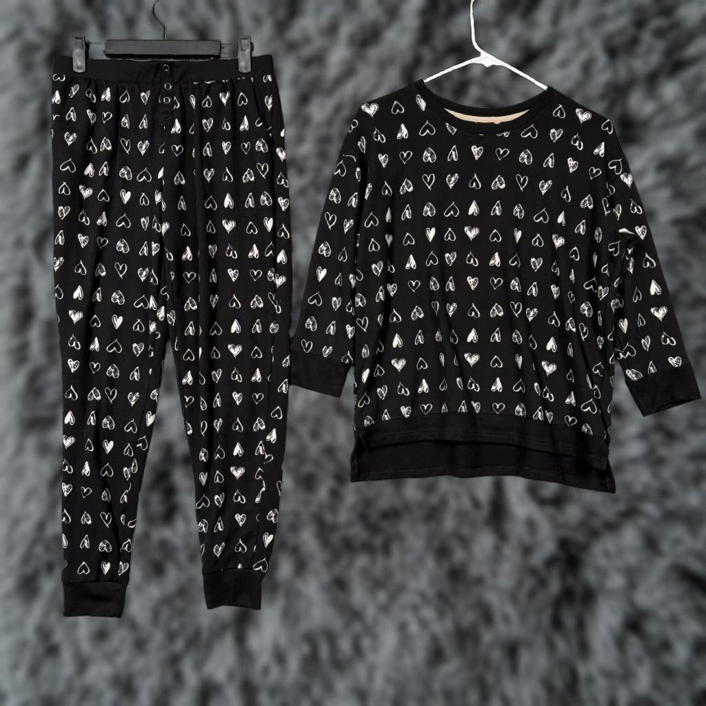 Vintage Cuddl Duds Pajama Set Womens Small Black Heart Print Knit Lounge Sleepwear Size ONE SIZE - 1 Thumbnail