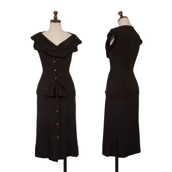 Vivienne Westwood Vivienne Westwood A deformed knit top and skirt set Size M / US 6-8 / IT 42-44 - 1 Thumbnail
