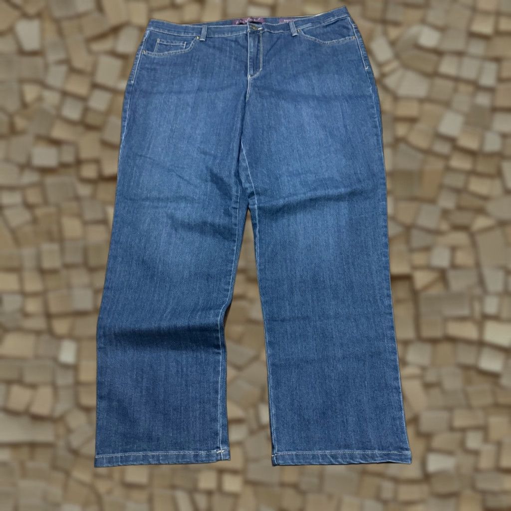 Gloria Vanderbilt Gloria Vanderbilt Jeans Women's Plus Size 18W Amanda Blue 39" Length 29" Inseam Denim Straight 5-Pocket Size 40" / US 18 - 1 Thumbnail