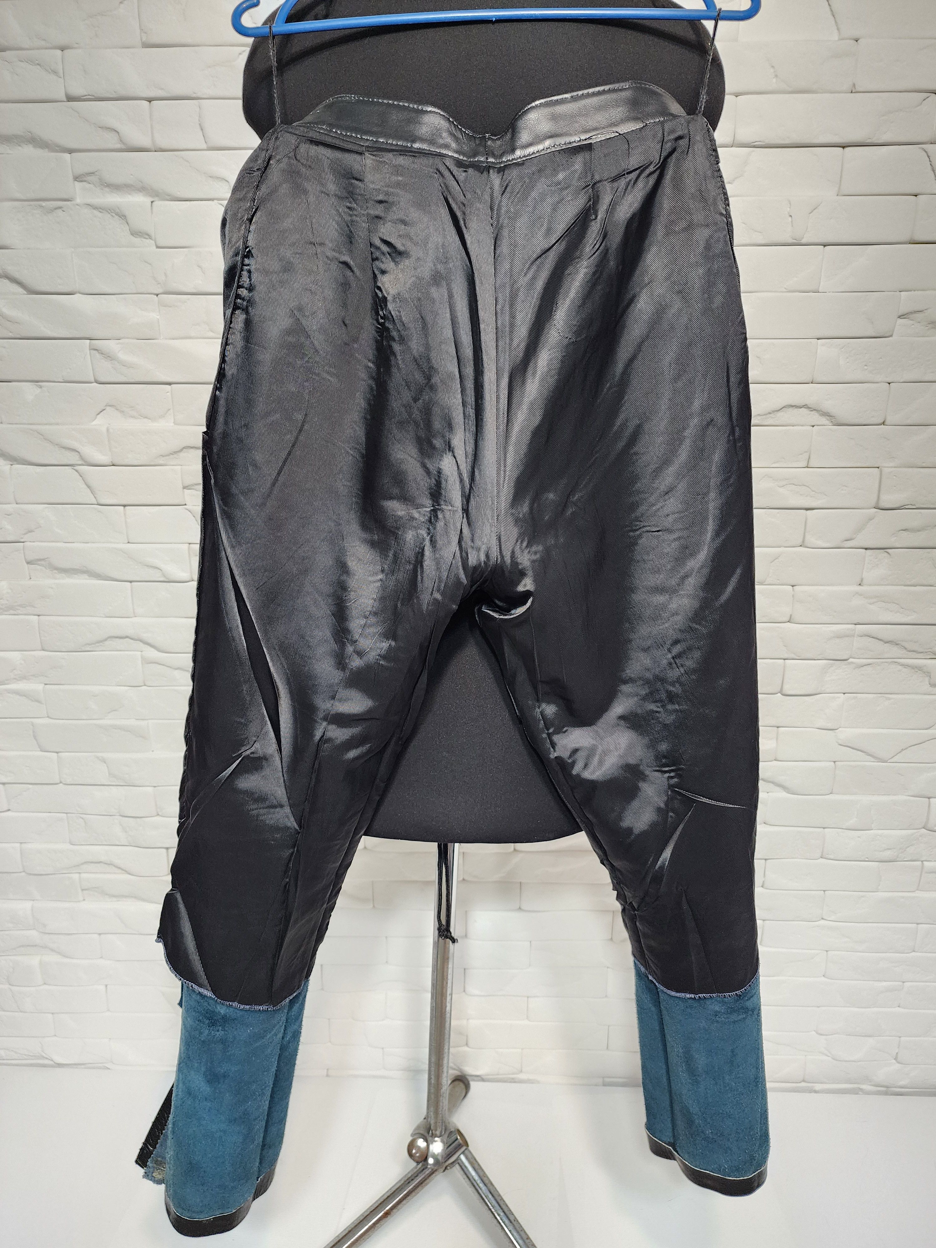 Genuine Leather Women's black leather pants. Size 25" / US 0 / IT 36 - 8 Thumbnail