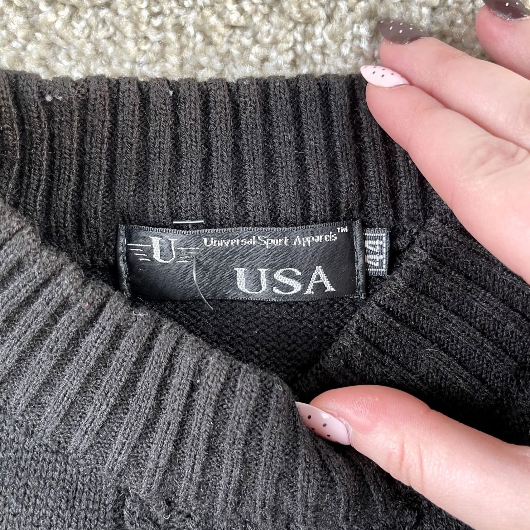 Vintage VINTAGE Universal Sport Apparels Sweater Mens Large Black Argyle Cable Knit Size US L / EU 52-54 / 3 - 3 Thumbnail