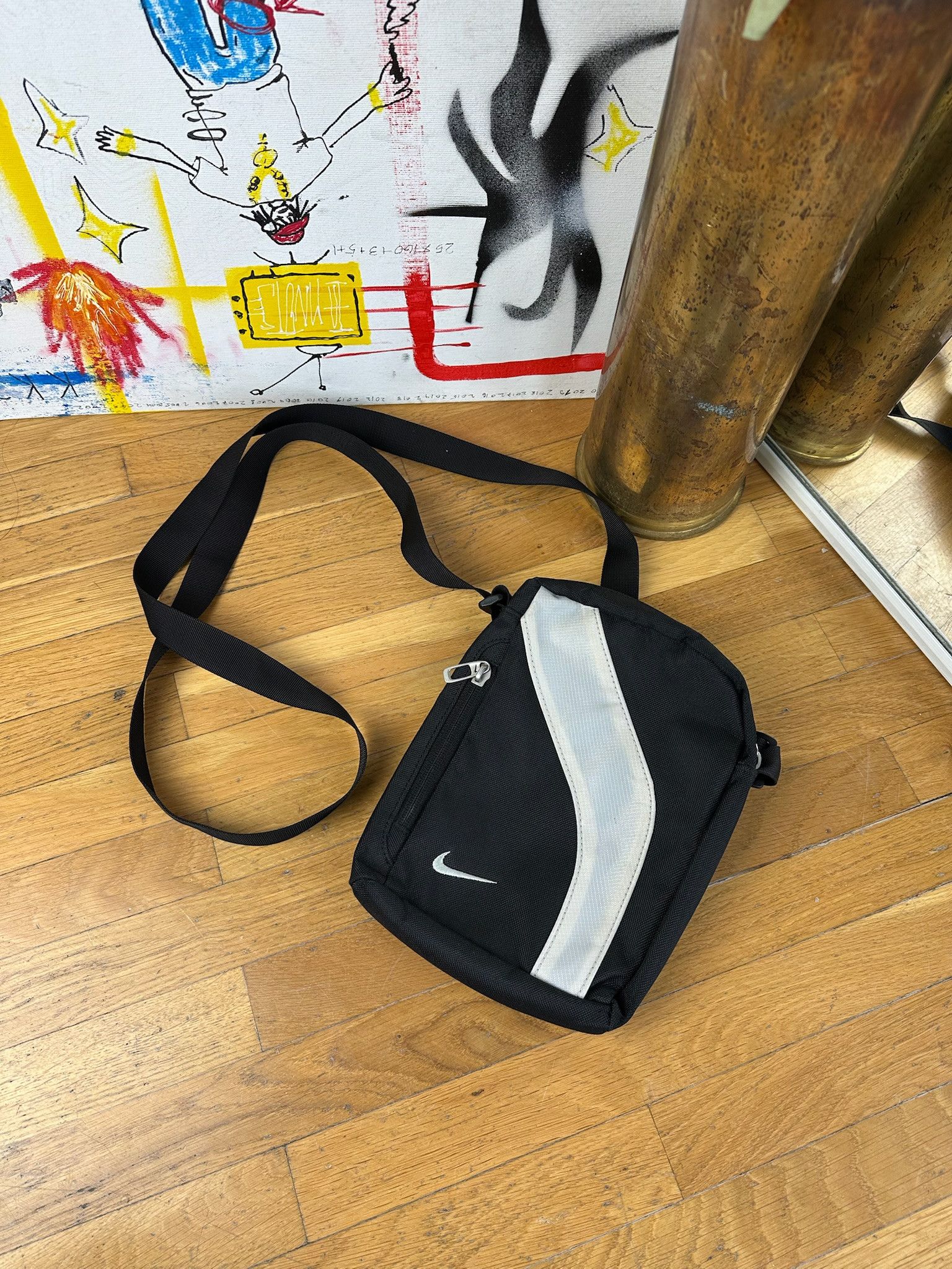 Nike Vintage Nike Crossbody Messenger Bag Size ONE SIZE - 3 Thumbnail