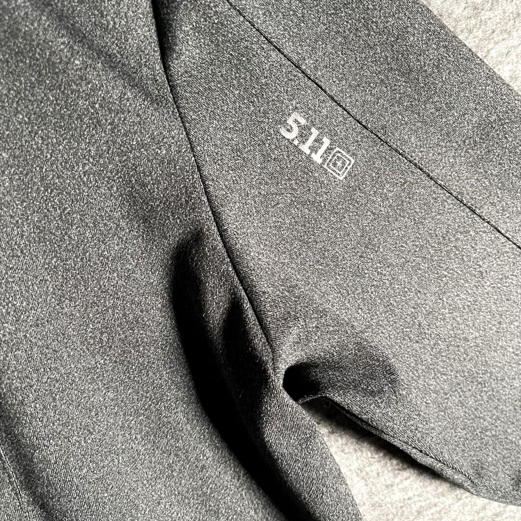 Vintage 5.11 Tactical Jacket Womens Large Gray Softshell Full Zip Track Tactical Gear Size L / US 10 / IT 46 - 4 Thumbnail