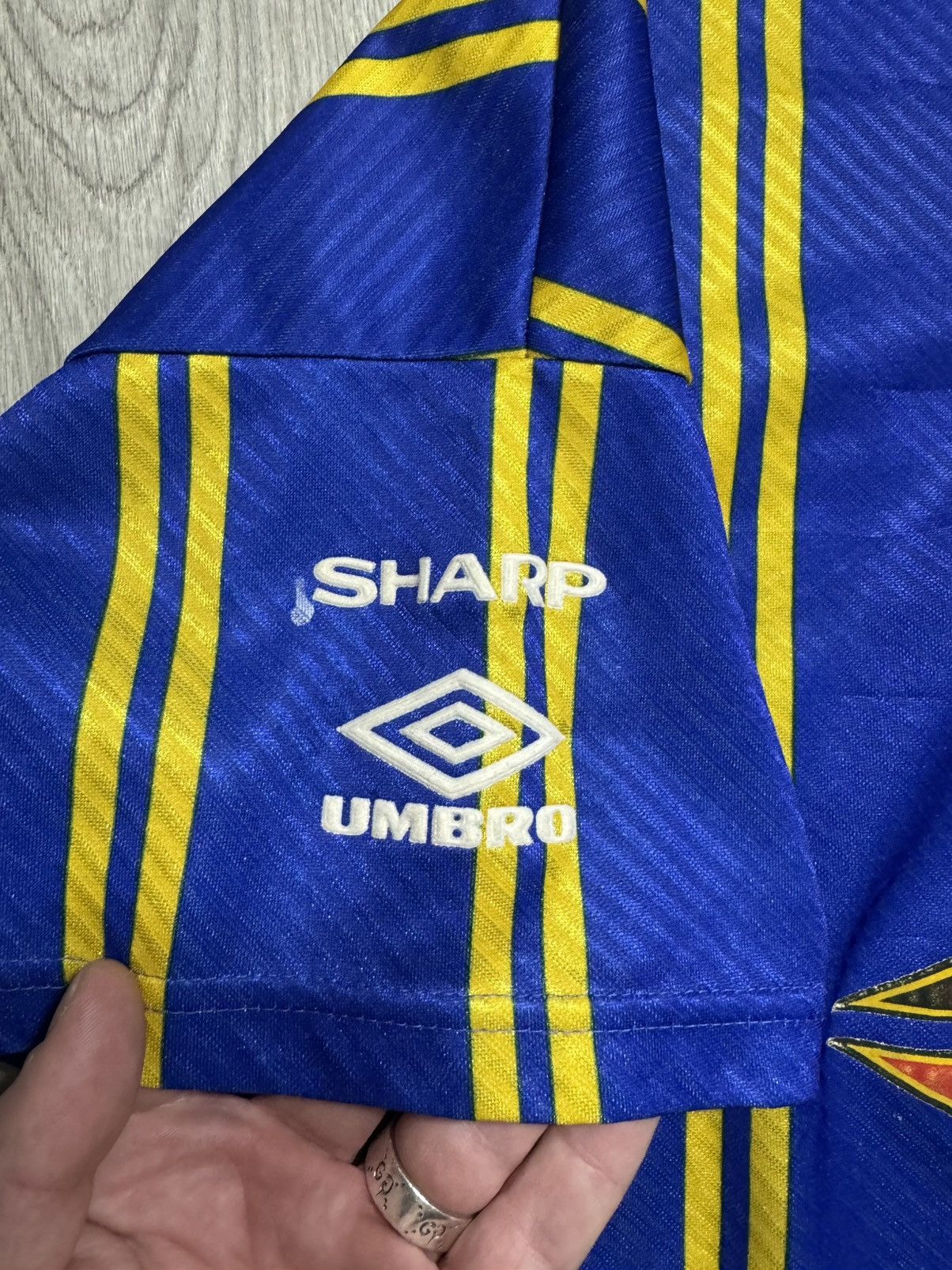 Umbro × Vintage Manchester United 1994 Training Soccer Jersey Umbro Shirt Size US L / EU 52-54 / 3 - 10 Thumbnail
