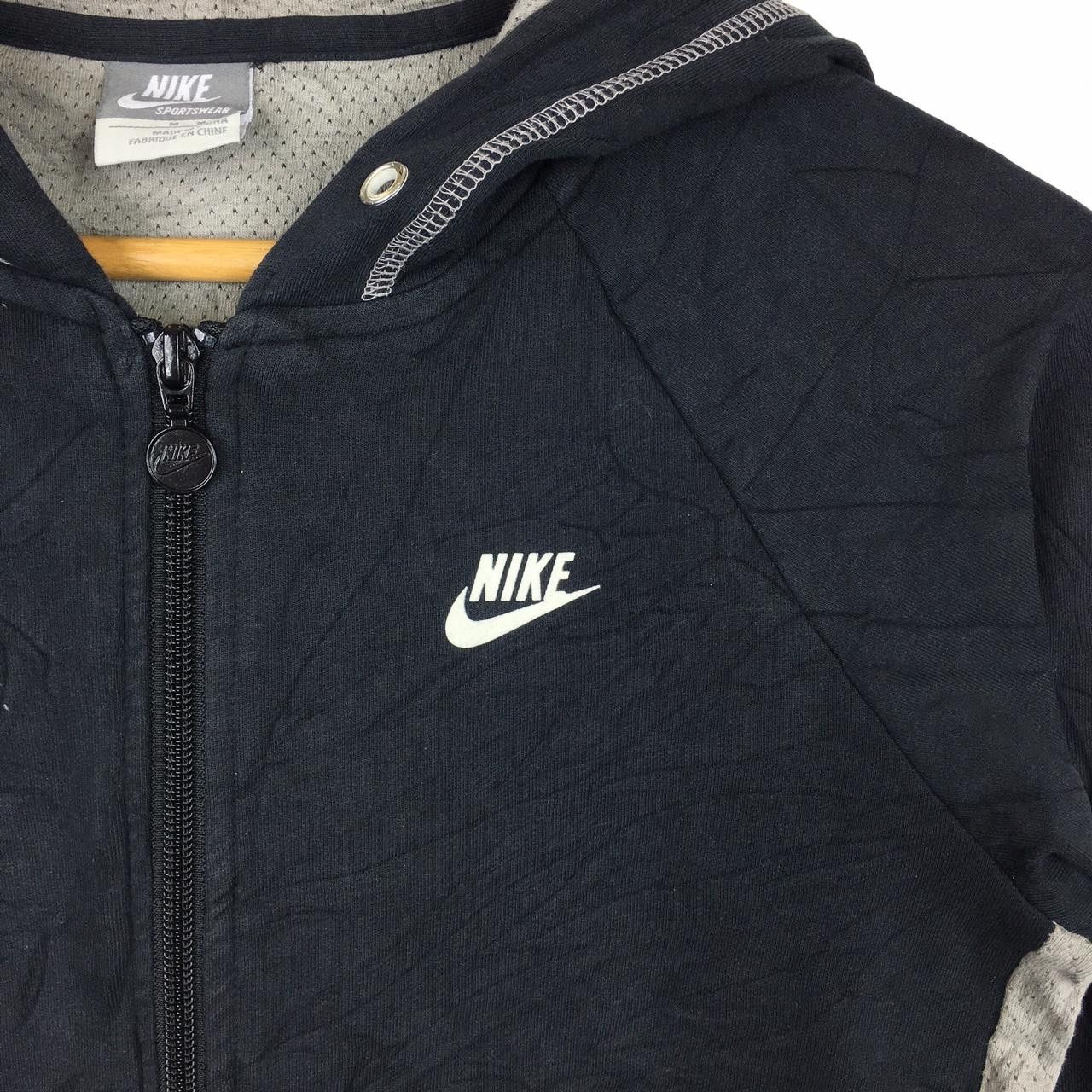 Nike Vintage NIKE Swoosh Logo Race Official Hoodie Black Medium Size US M / EU 48-50 / 2 - 2 Thumbnail
