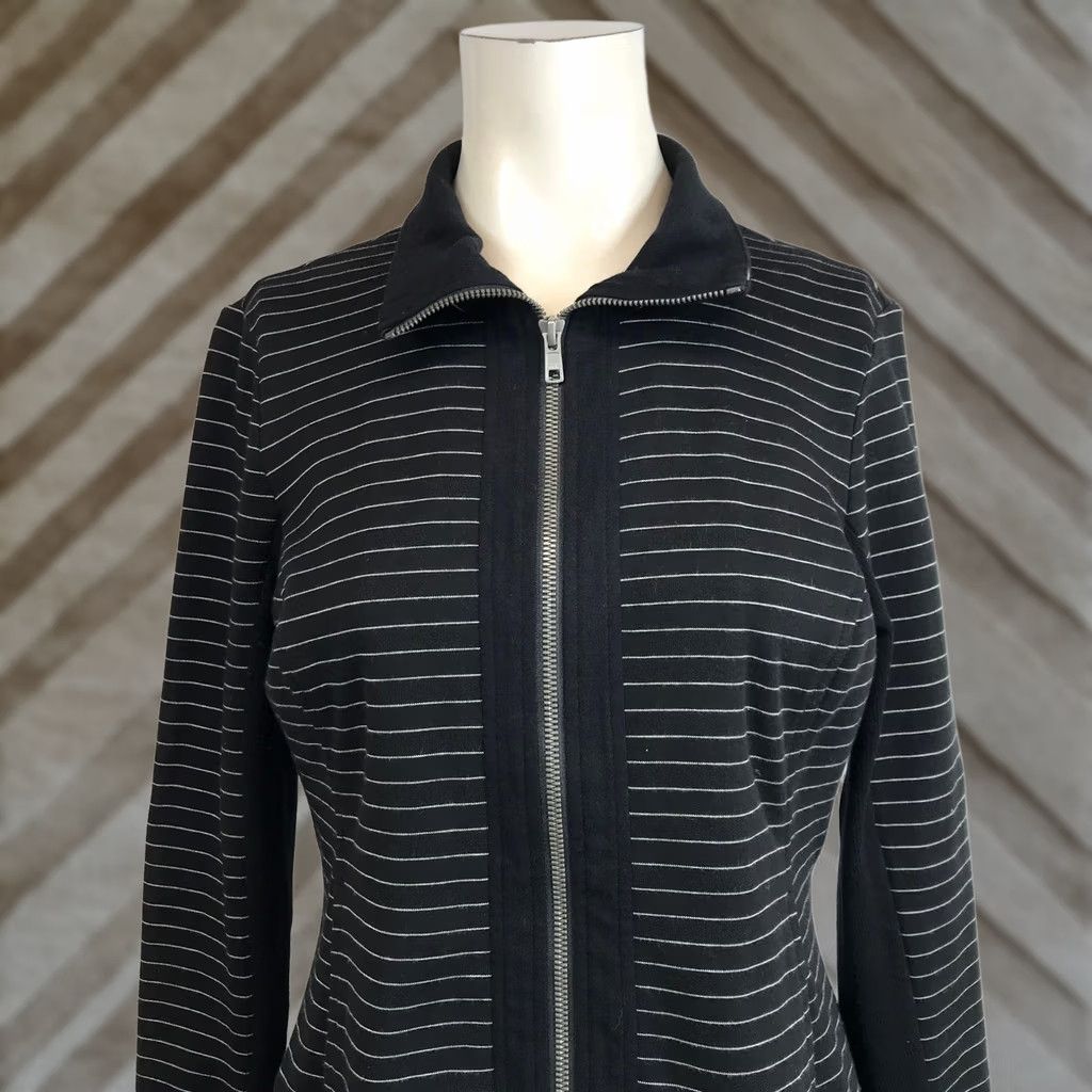 Vintage Cabi Womens Black White Striped Full Zip Jacket XS Activewear Slim Knit Size XS / US 0-2 / IT 36-38 - 1 Thumbnail