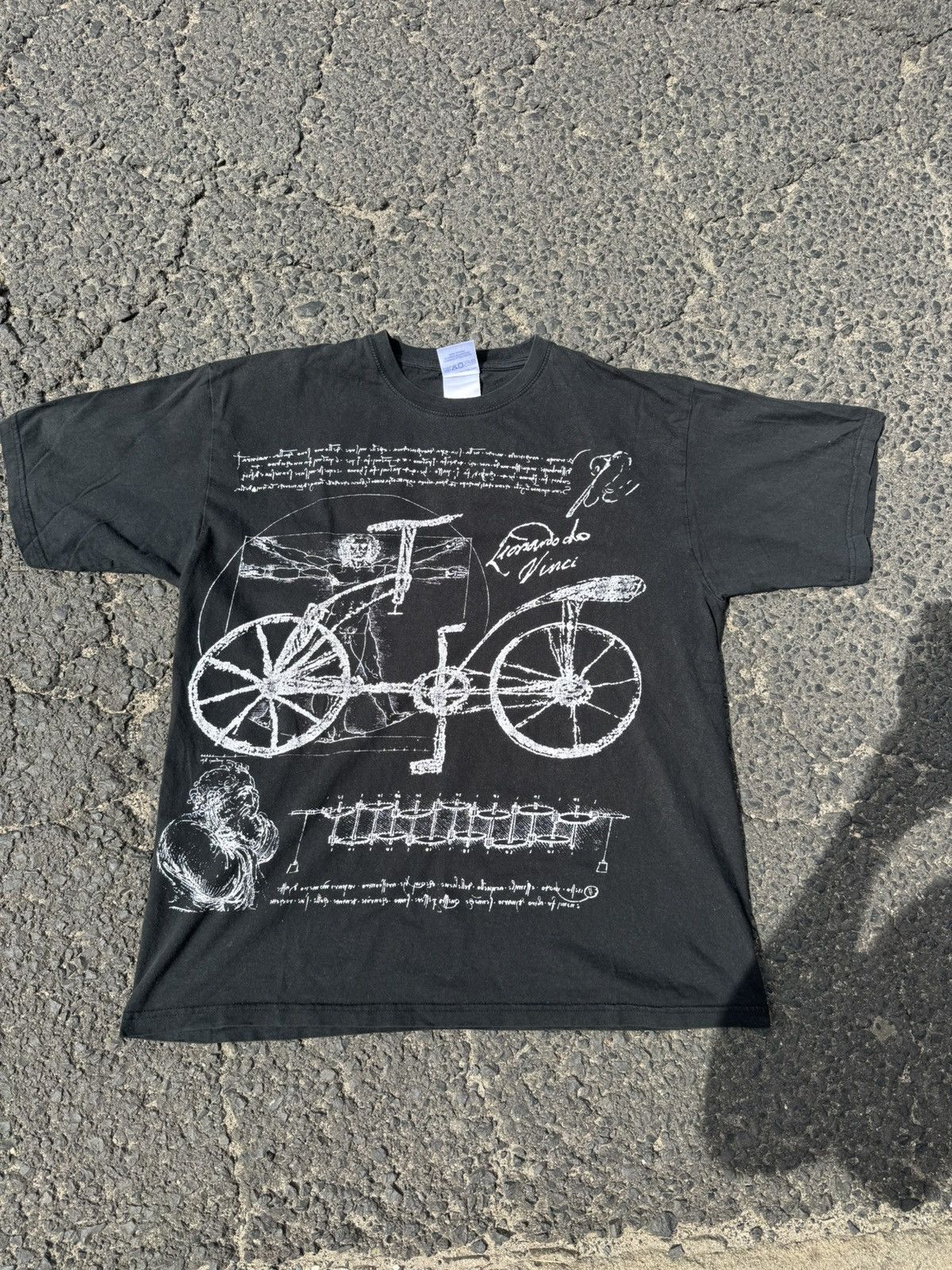 Japanese Brand Vintage Leonardo da Vinci Printed Tshirt Art Hoe 00s Washed Size US S / EU 44-46 / 1 - 11 Thumbnail