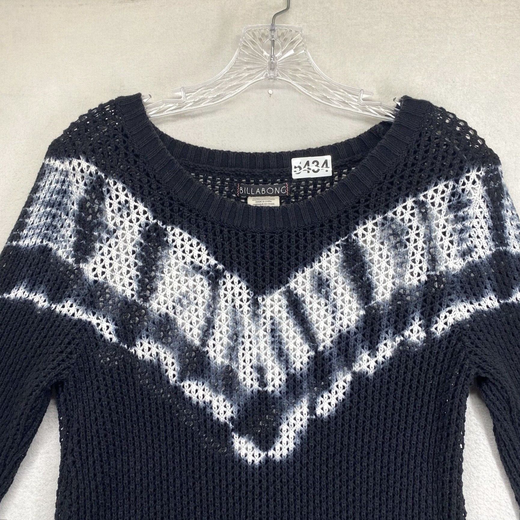 Billabong VINTAGE Billabong Women's Sweater Pullover Casual Knit Geometric Cotton Blend Small Black 90s Skater Fashion Size S / US 4 / IT 40 - 3 Thumbnail
