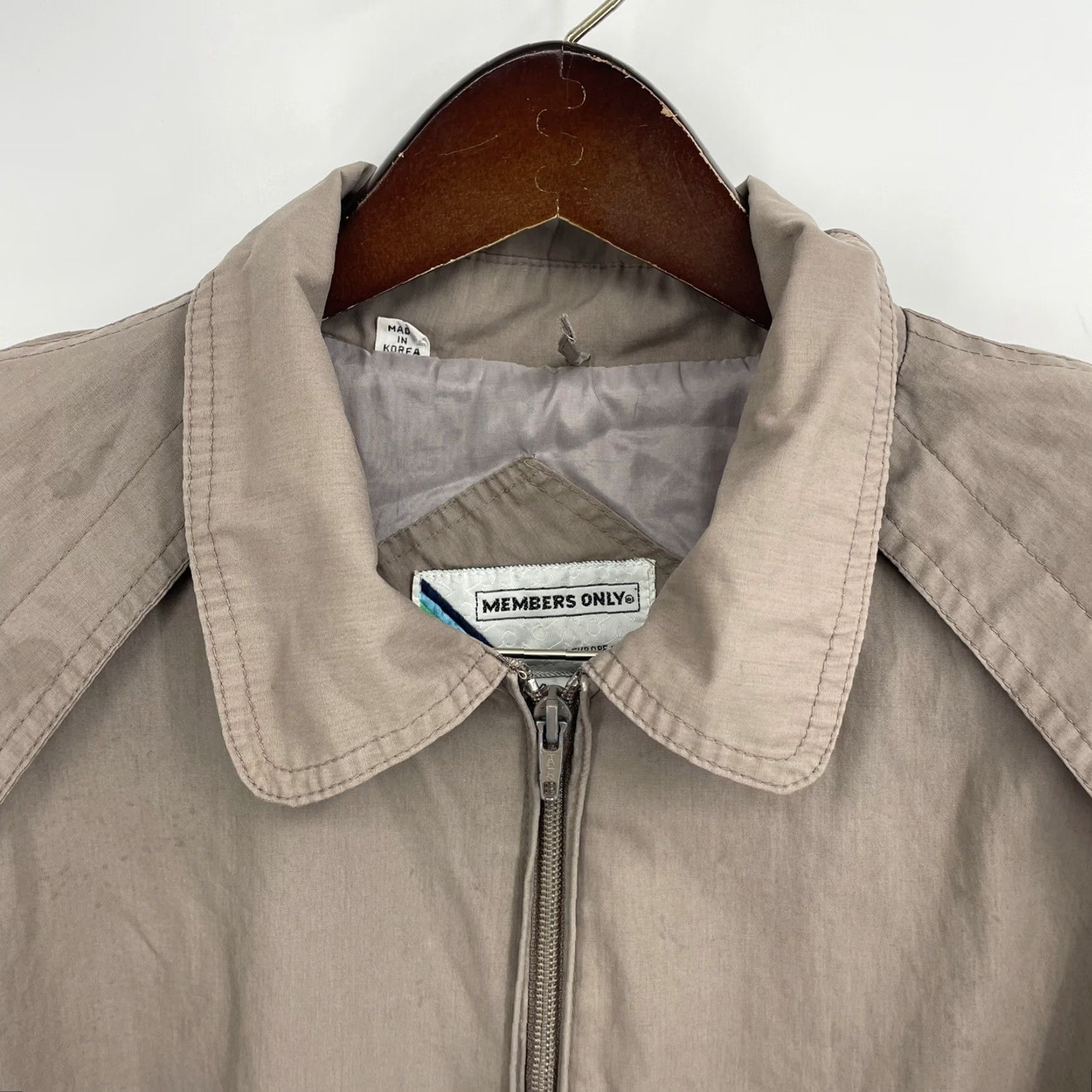 Members Only VINTAGE Members Only Jacket Men XL Beige Zip Up 90s Bomber Coat with Shoulder Pads Mens XL Beige 80s READ Size US XL / EU 56 / 4 - 3 Thumbnail