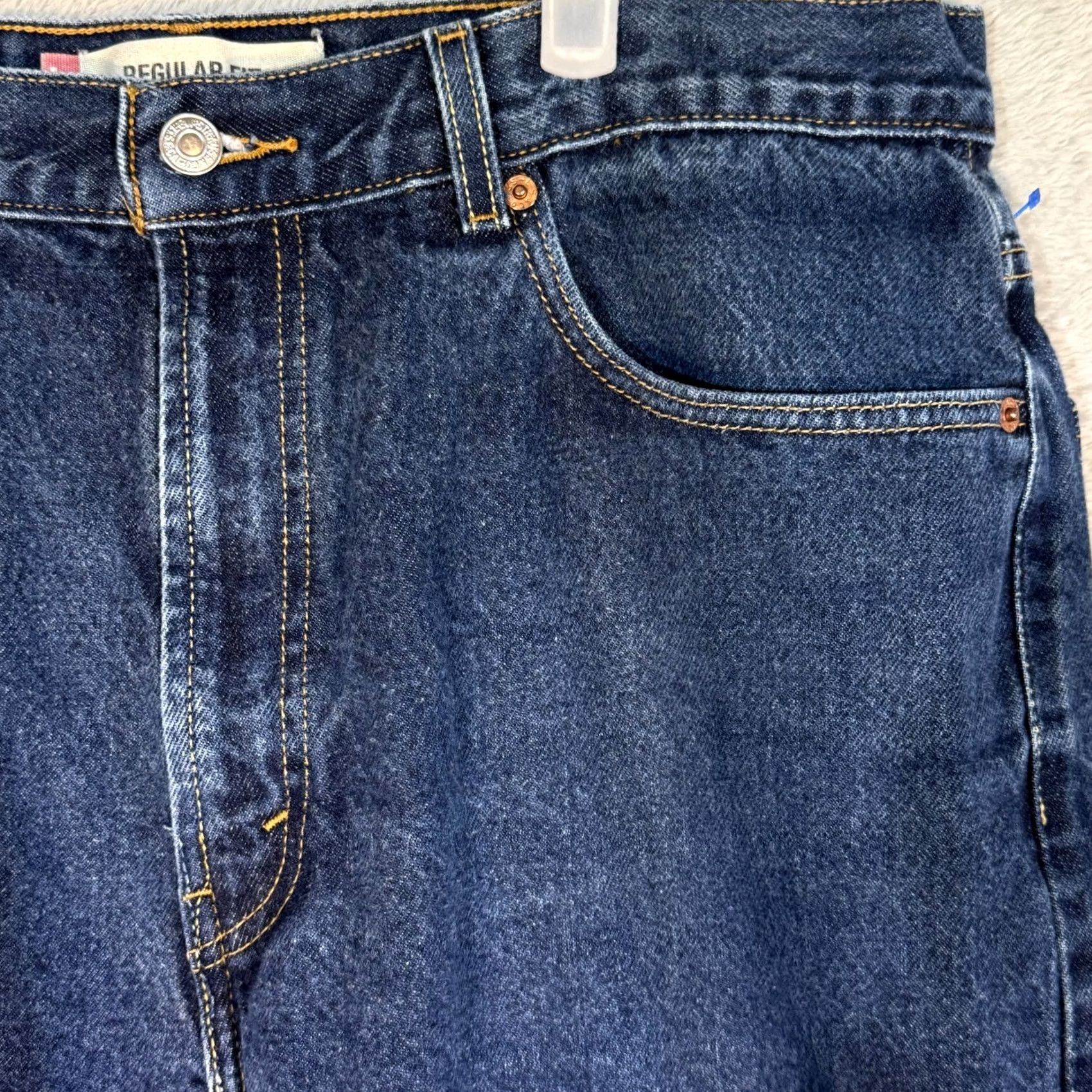 Levi's Levi’s 505 Jeans Men’s 38 x 34 Blue Denim Stretch Mid-Rise Straight Leg Size US 38 / EU 54 - 4 Thumbnail