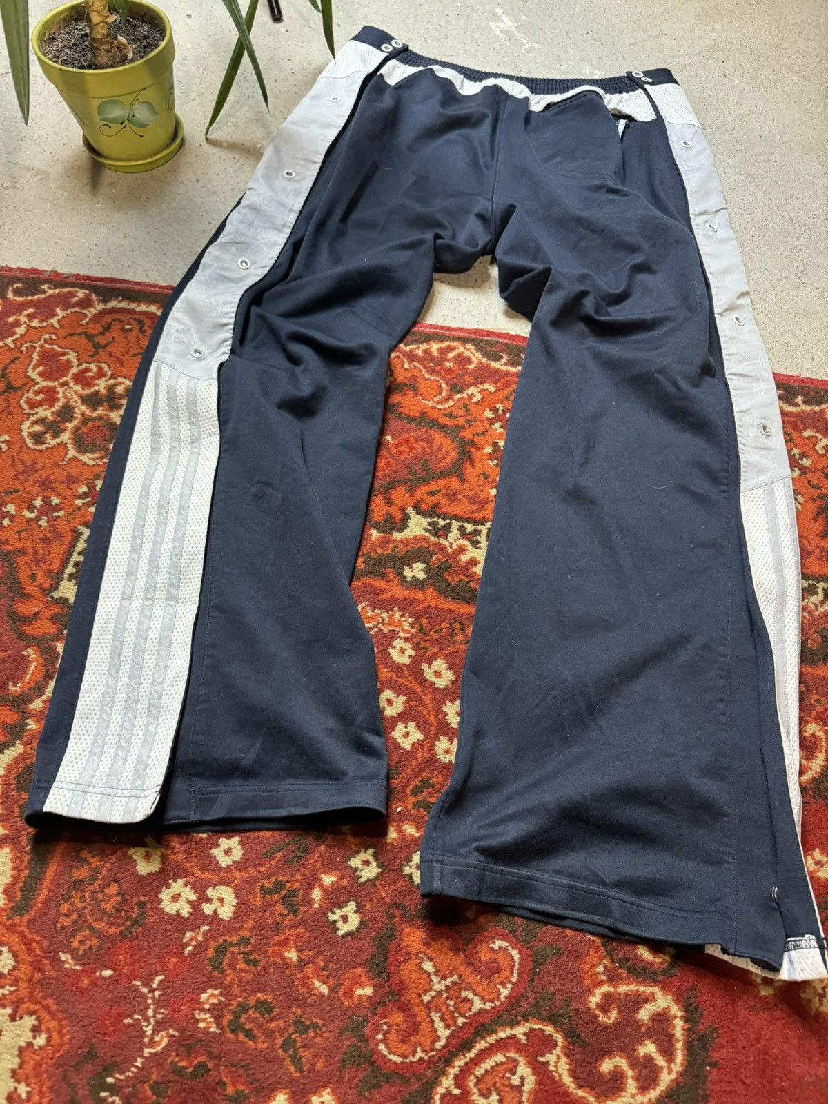 Adidas × Vintage Vintage Y2K Adidas Stripe Logo Baggy Track Pants Size US 34 / EU 50 - 9 Thumbnail