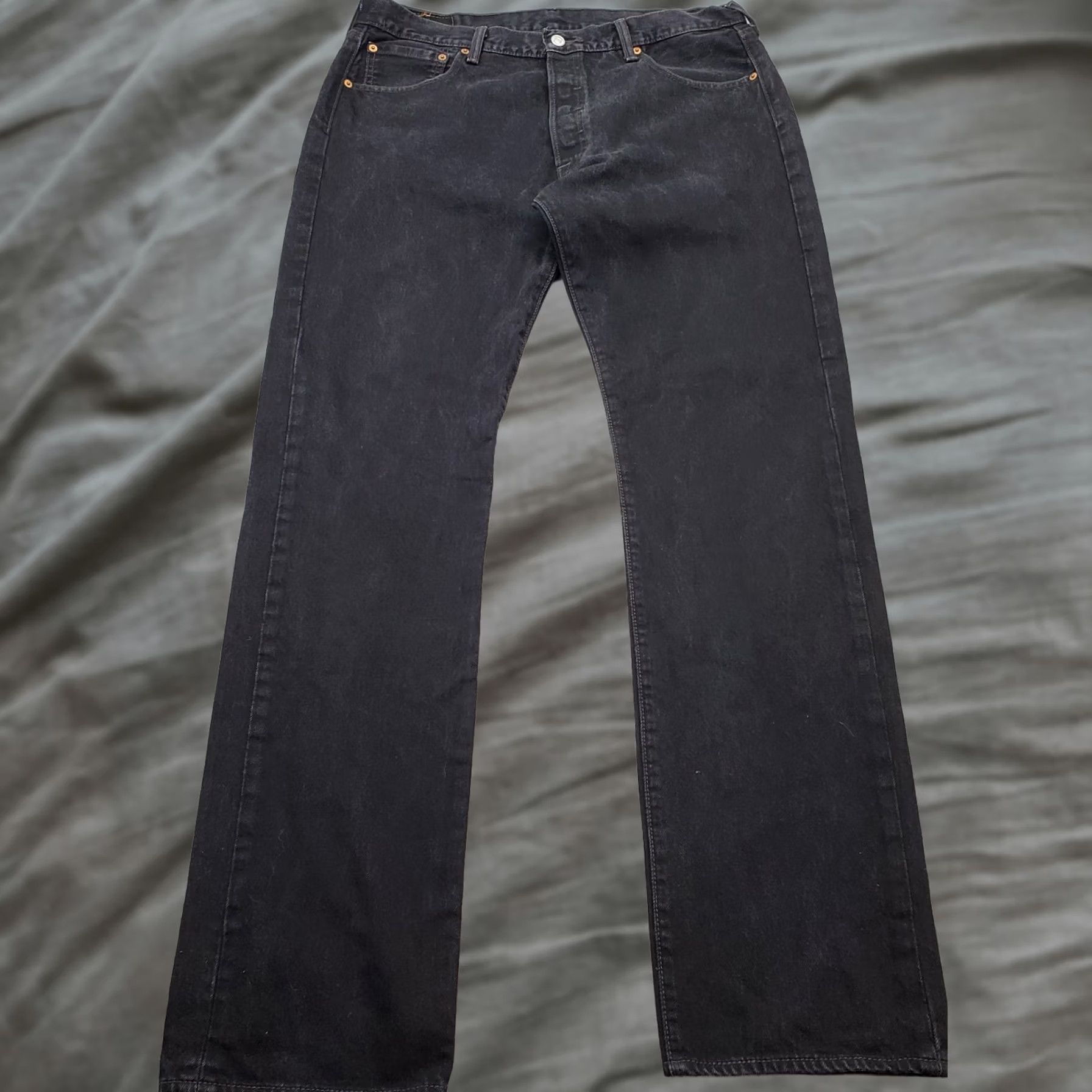 Levi's Levi's 501 Jeans Men 36/36 Black Denim Rad Tab Button Fly Straight Jeans Regular Inseam 34.5 100% Cotton Vintage No Mens Size US 36 / EU 52 - 1 Thumbnail