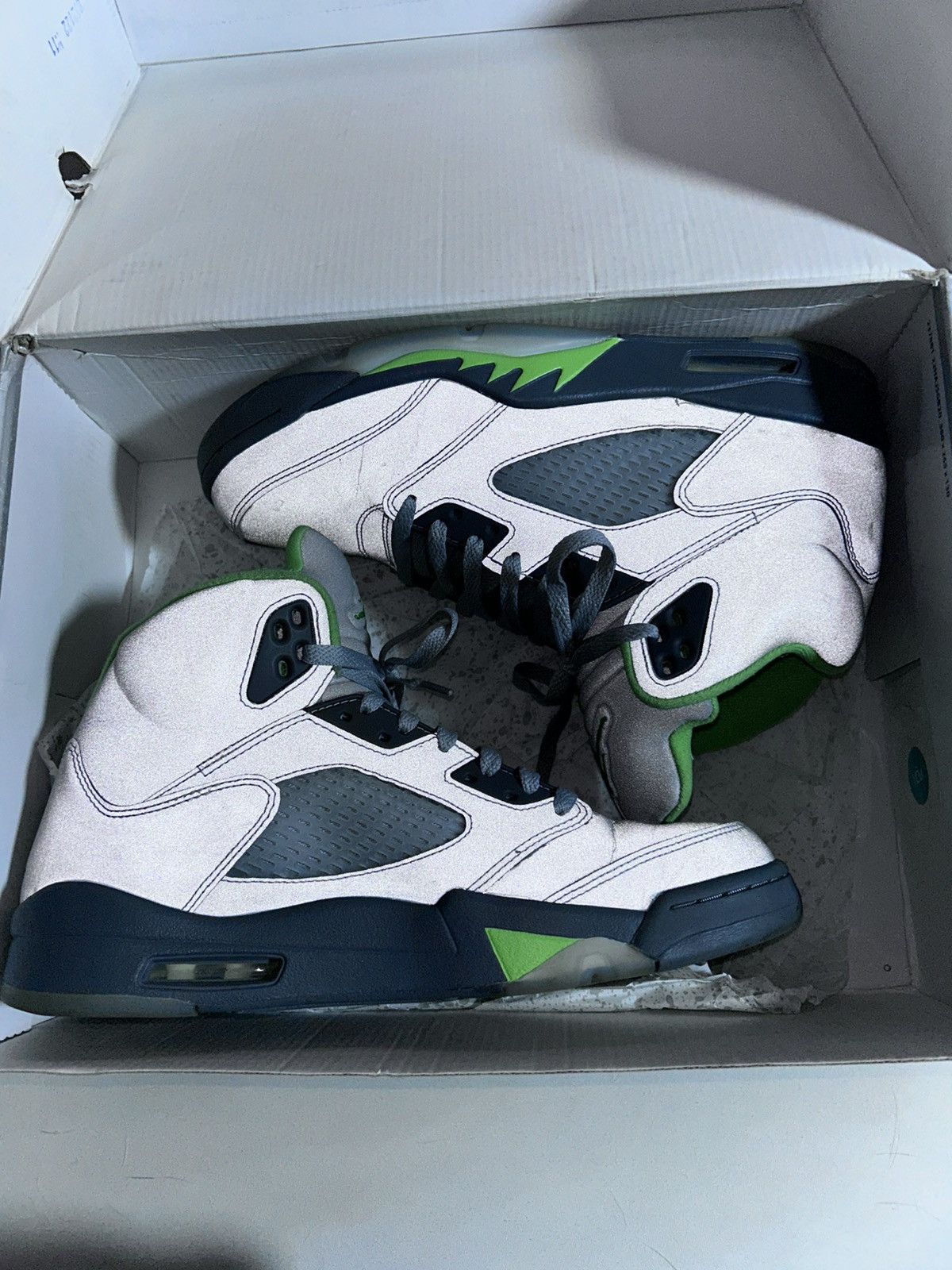 Jordan Brand Retro Jordan 5 green bean (2022) Size US 10.5 / EU 43-44 - 5 Thumbnail
