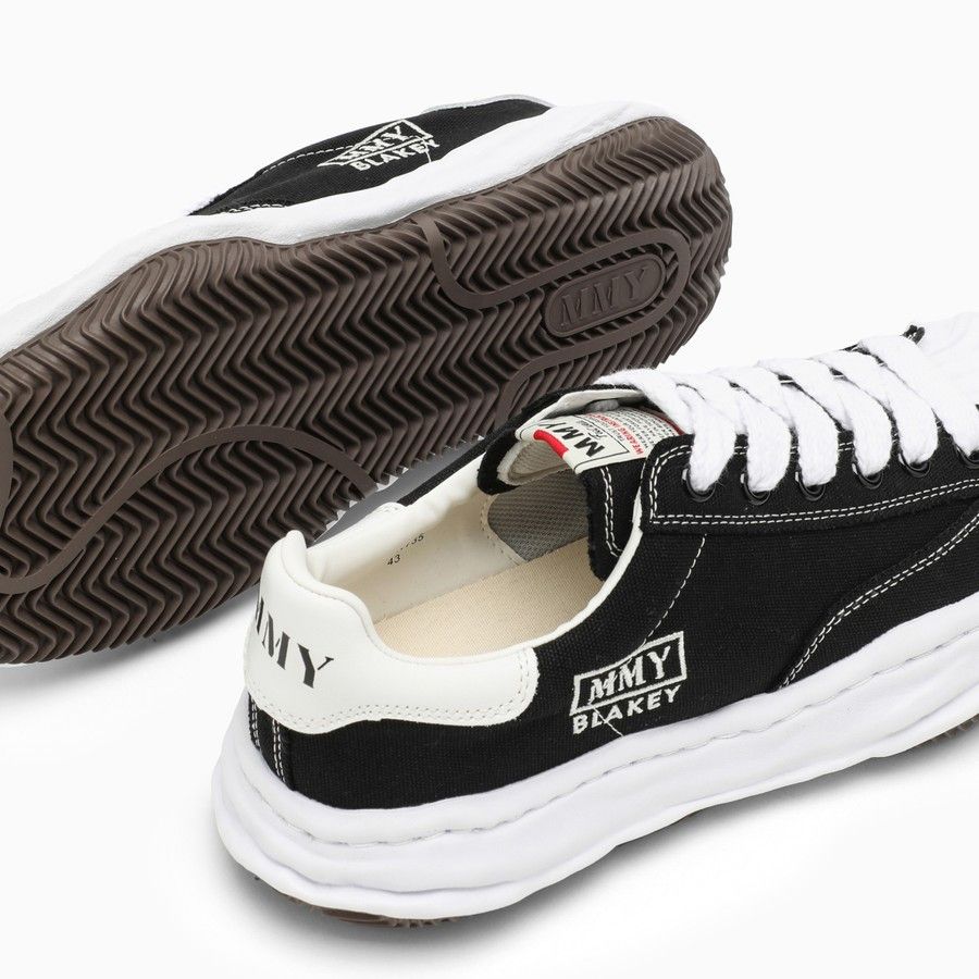 Maison MIHARA YASUHIRO o1d2blof0424 Low-Top Sneakers in Black & White Size US 9 / EU 42 - 5 Thumbnail