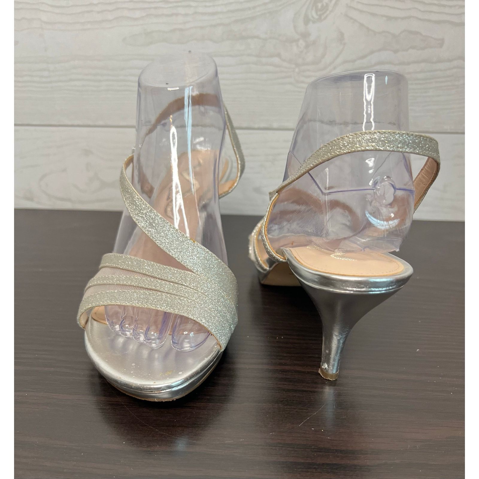 Other Nina silver glittery strappy heels Size 9 Size US 9 / IT 39 - 3 Thumbnail