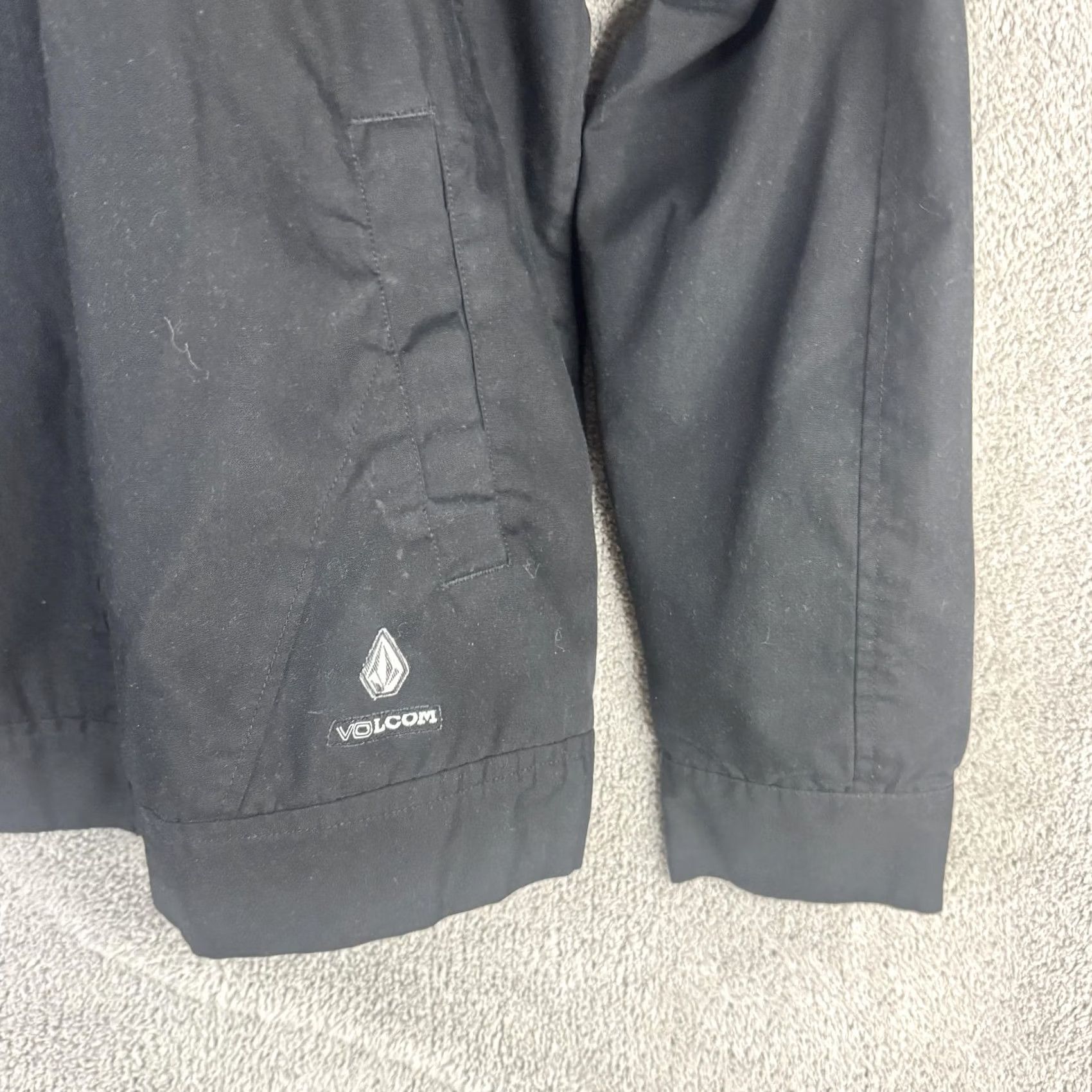 Volcom Volcom Jacket Mens S Black Canvas Windbreaker Full Zip Lined Lightweight Nylon Polyester Outer Shell Casual Spring Slim Fit Size US S / EU 44-46 / 1 - 3 Thumbnail