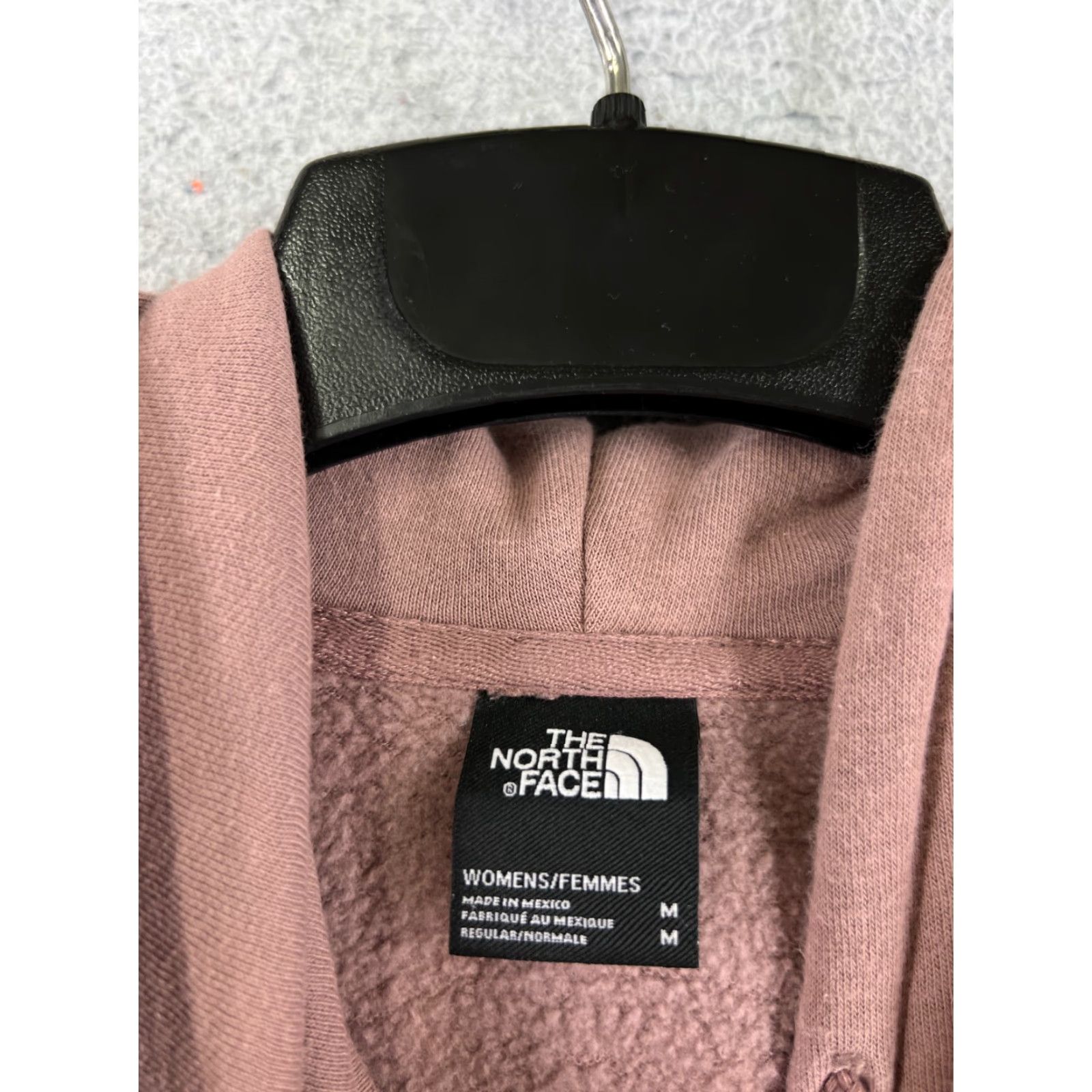 The North Face VINTAGE The North Face Shirt Women Adult Medium Pink Pullover Crew Neck Logo Lightweight Casual 90s Mens Women Girls Size M / US 6-8 / IT 42-44 - 7 Thumbnail