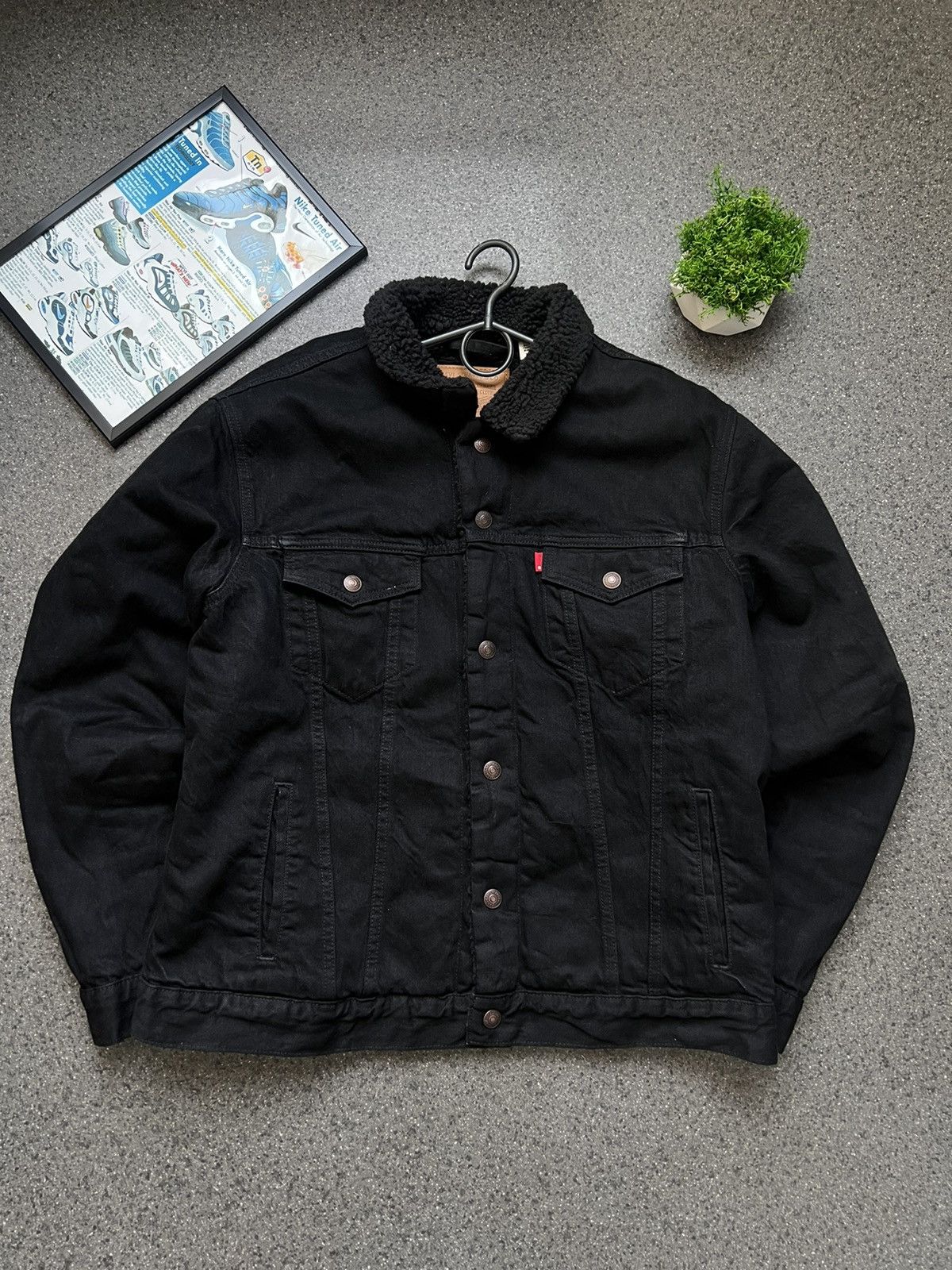 Levi's Levi's Large Men's Denim Sherpa Lined Trucker Jean Jacket Size US L / EU 52-54 / 3 - 1 Thumbnail