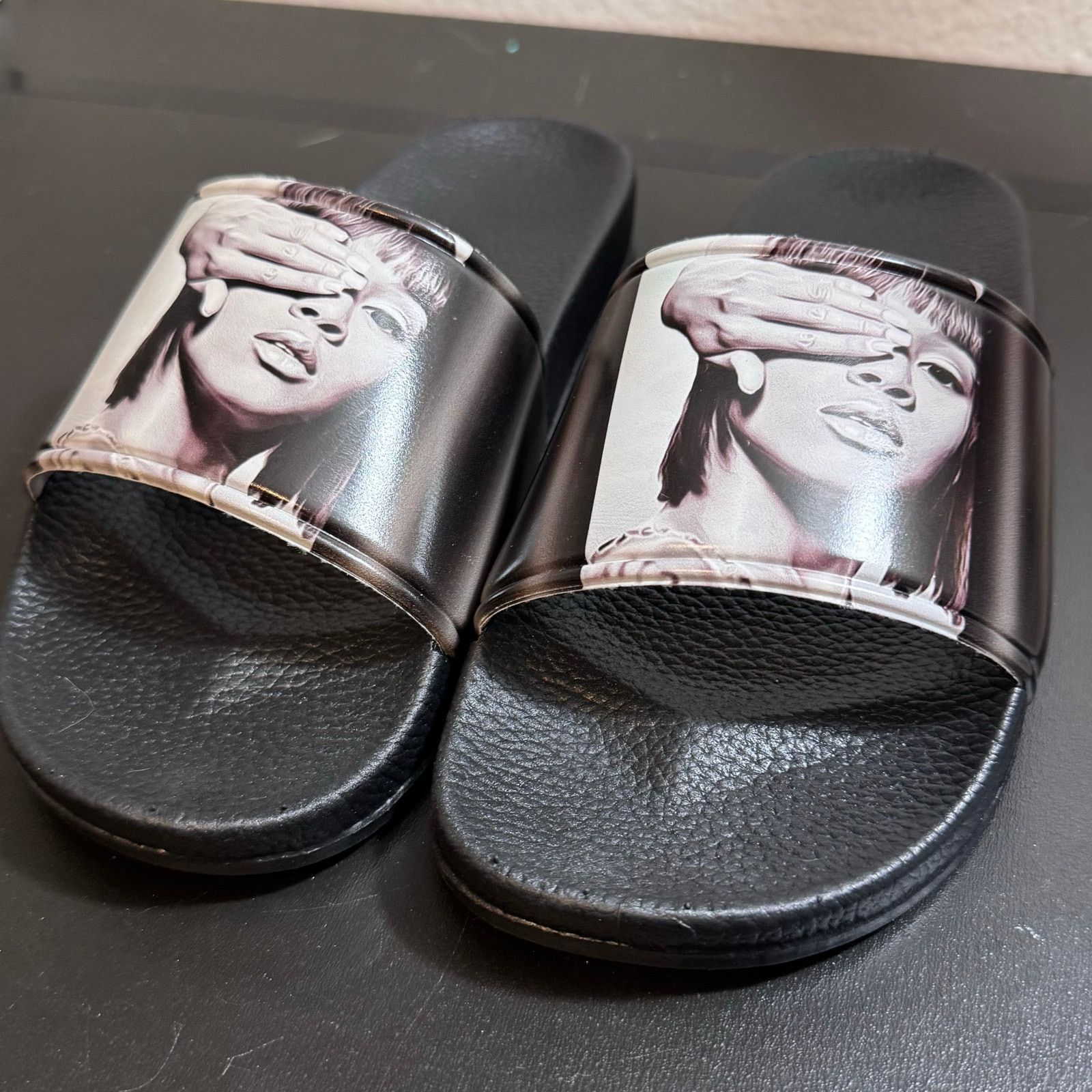 Other •NEW• Black female Graphic Slide/Sandals – Size EU 41 (9W) Size US 9 / IT 39 - 3 Thumbnail