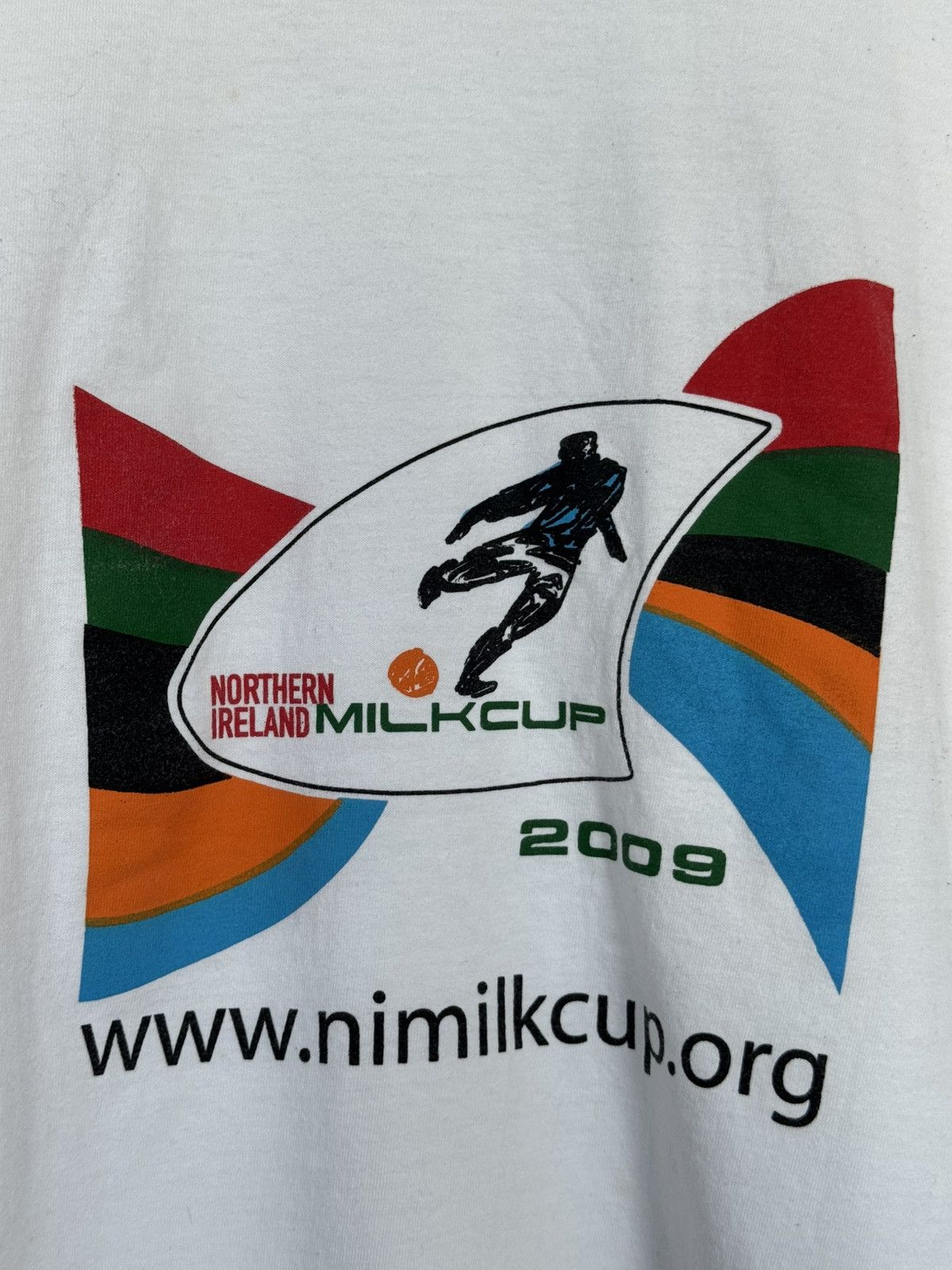 Fruit Of The Loom Fruit vintage heavy cotton milkcup 2009 tee Size US M / EU 48-50 / 2 - 3 Thumbnail