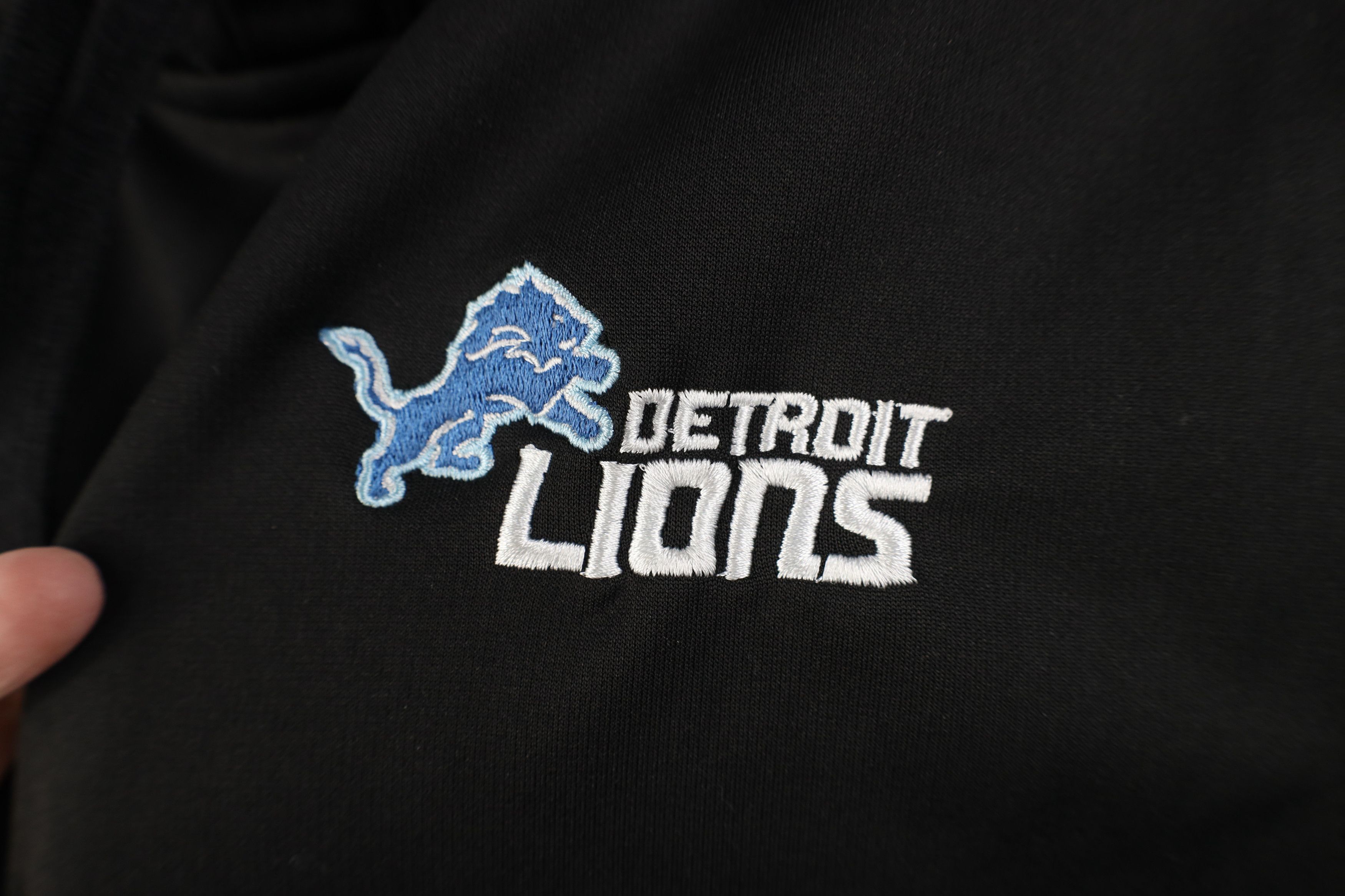 Vintage Vintage Y2K Detroit Lions Football Hoodie Sweatshirt Black Size US S / EU 44-46 / 1 - 4 Thumbnail