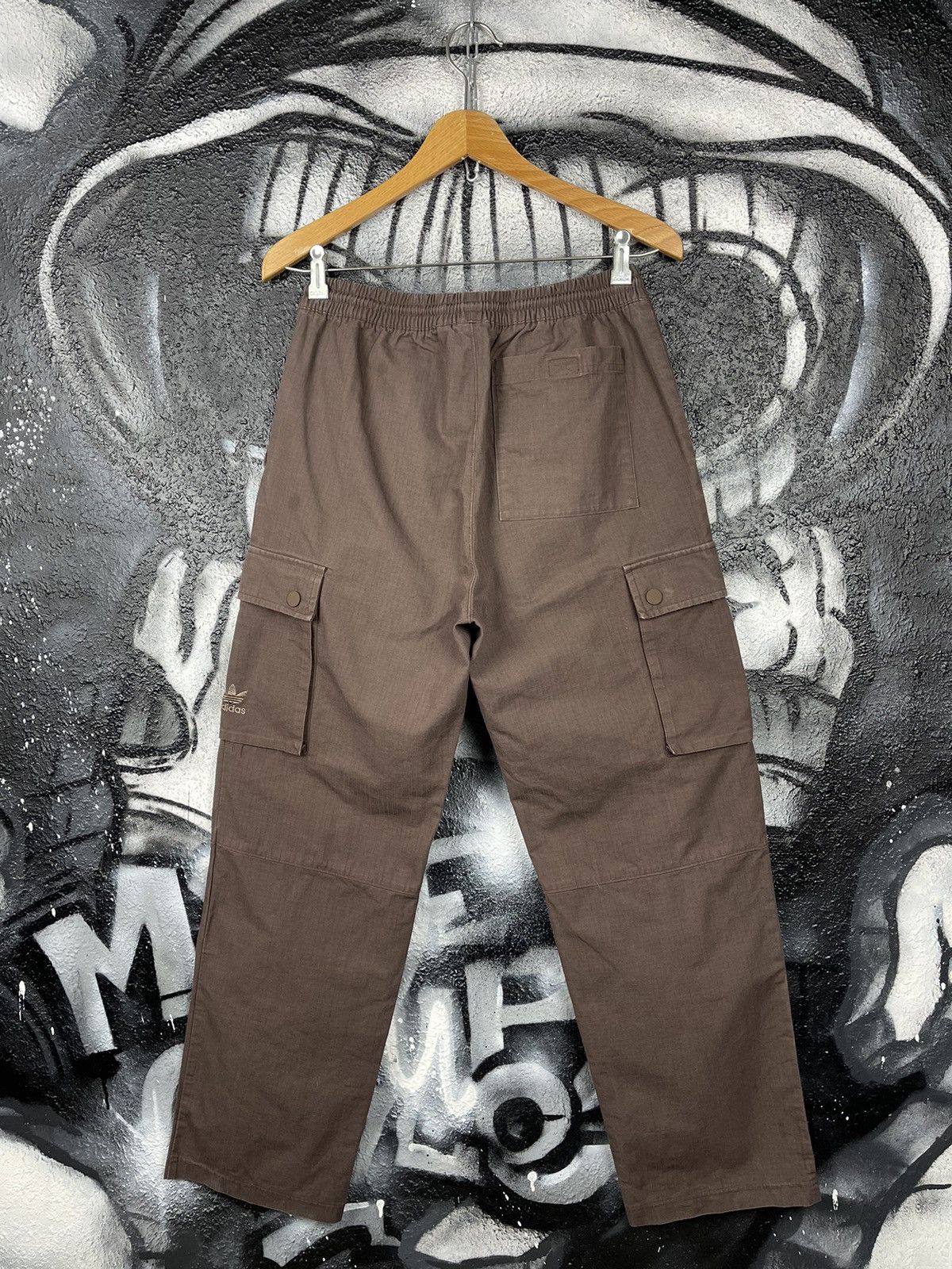 Adidas Adidas Originals Embroidered Logo Brown Regular Cargo Pants Men’s Size Small Size US 30 / EU 46 - 6 Thumbnail