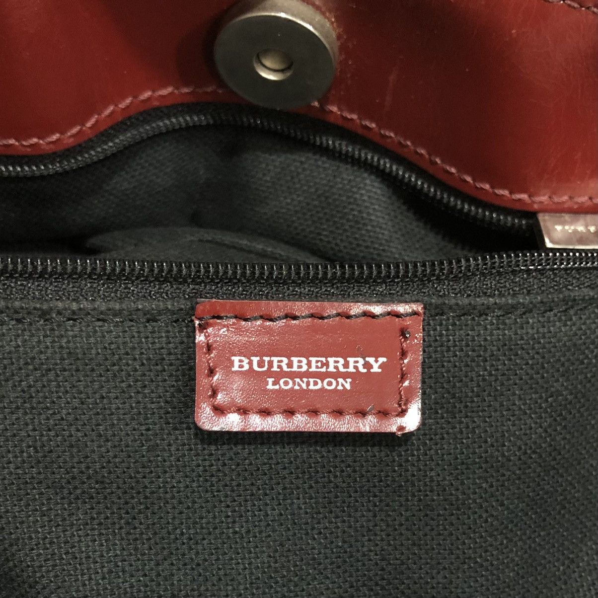 Burberry BURBERRY Nova Check Tote Bag PVC Leather Beige Auth T-03-01 Size ONE SIZE - 17 Thumbnail
