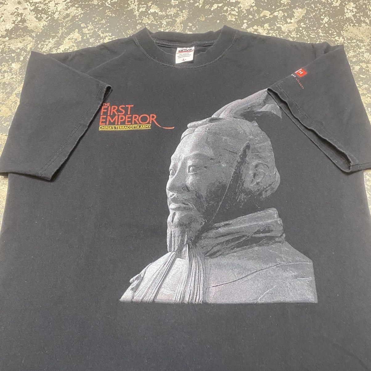Japanese Brand × Vintage Vintage The First Emperor China’s Terracotta British Museum Size US L / EU 52-54 / 3 - 4 Thumbnail