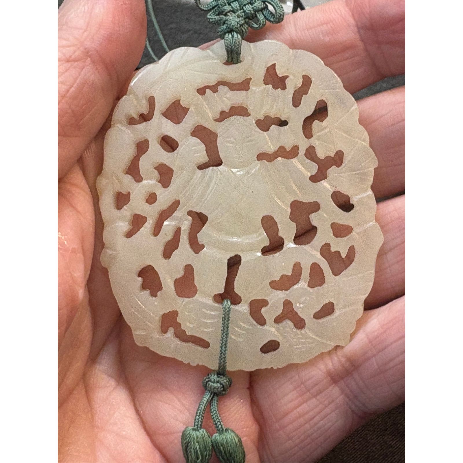 Other Vintage Nephrite Jade Openwork Pendant Necklace Size ONE SIZE - 1 Thumbnail