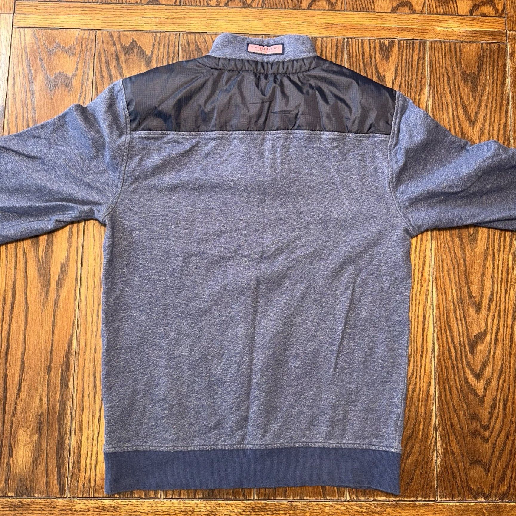 Vineyard Vines Vineyard Vines Mens Quarter Zip Blue Pullover Whale Preppy Size Small Sweater Knit Pullover 1/4 Zip Casual Men’s Classic Fit Size US S / EU 44-46 / 1 - 6 Thumbnail