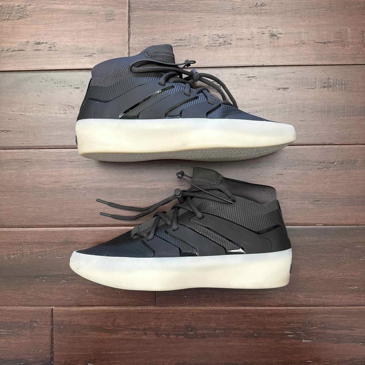 Fear of God Athletics x I BASKETBALL ‘Carbon’