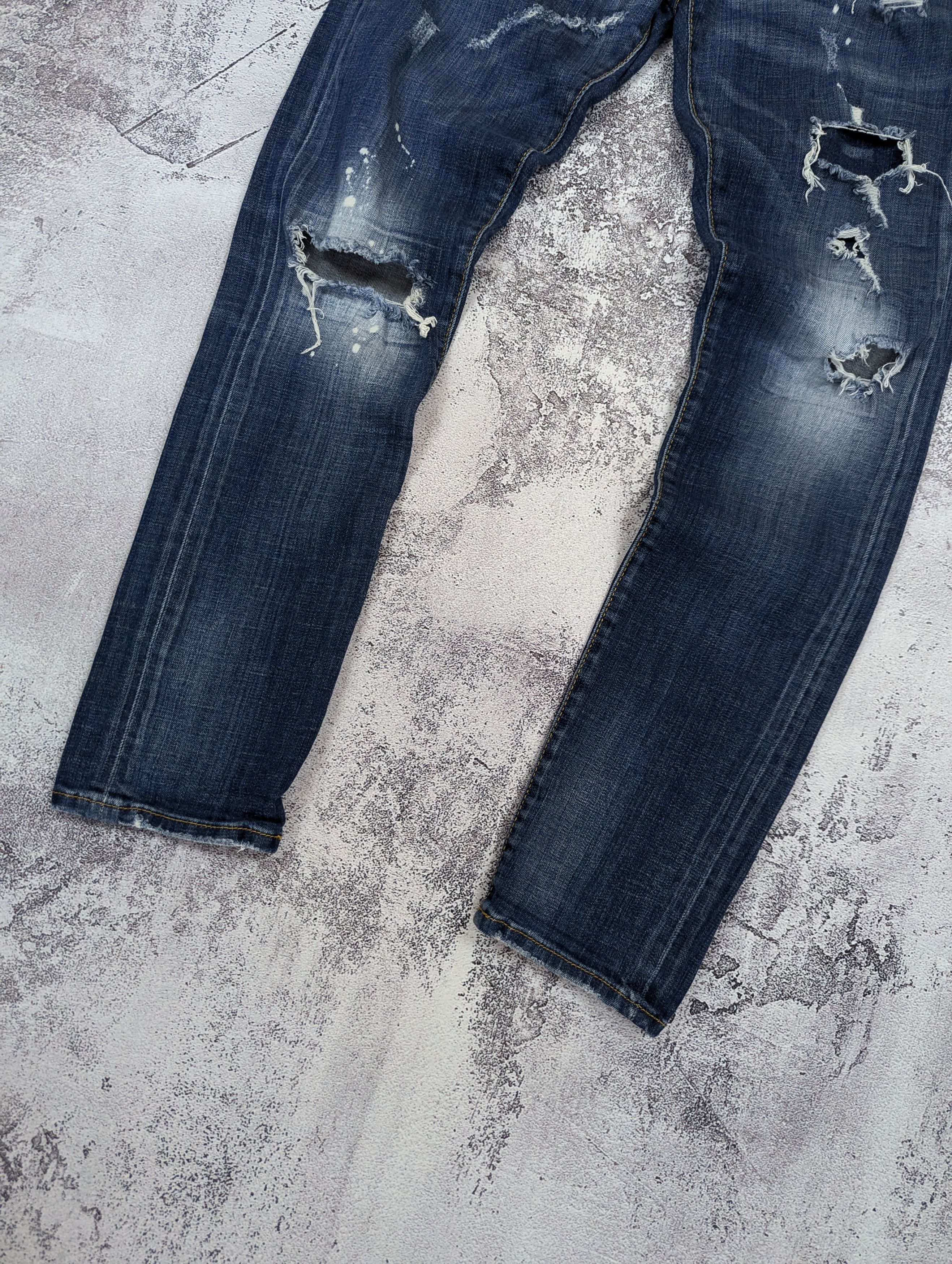 Dsquared2 Dsquared2 Skinny Dan Distressed Jeans Size US 33 - 2 Thumbnail