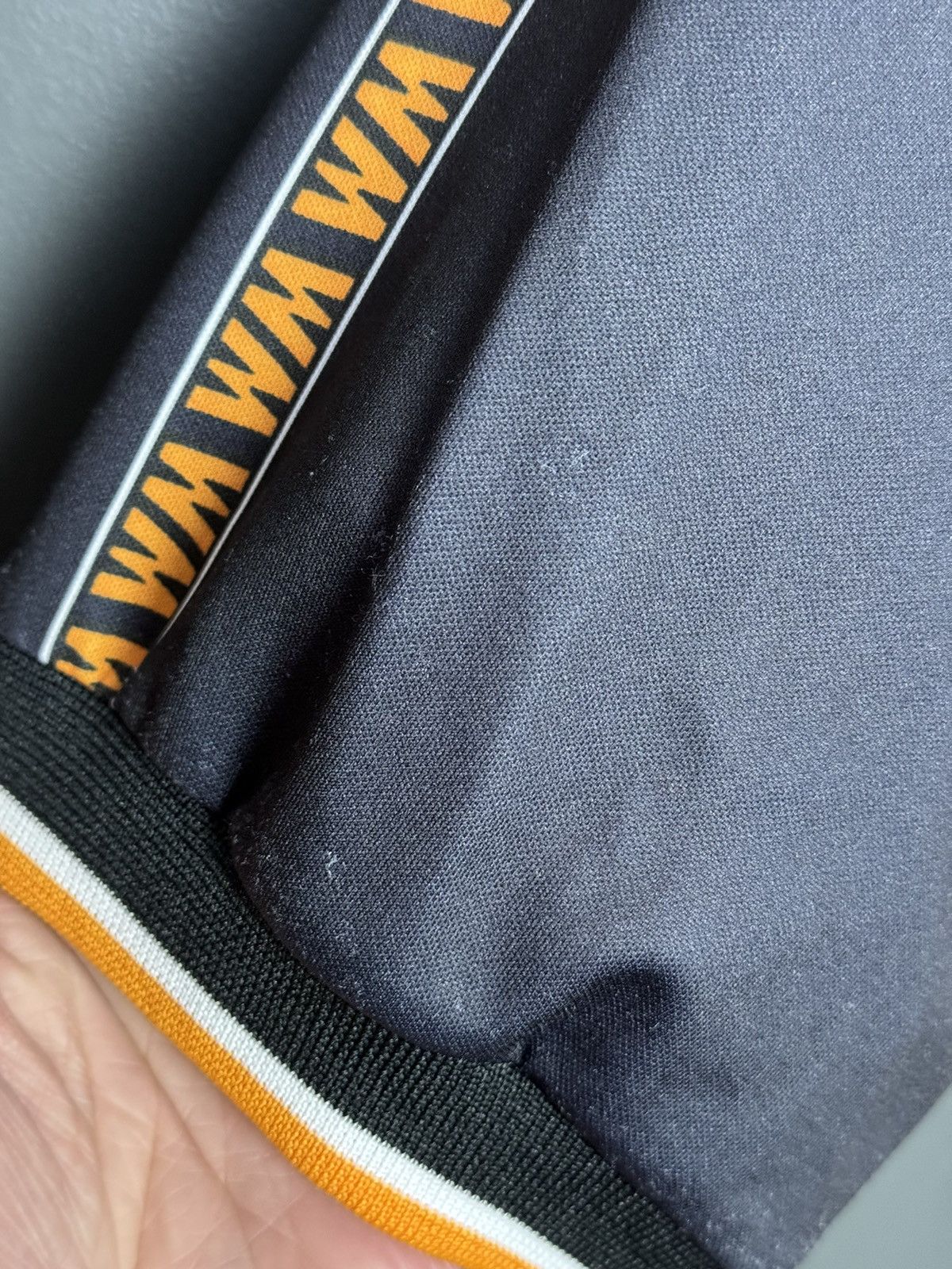 Puma KIDS Wolverhampton Wanderers 96/98 Home Football Jersey Size US XS / EU 42 / 0 - 12 Thumbnail