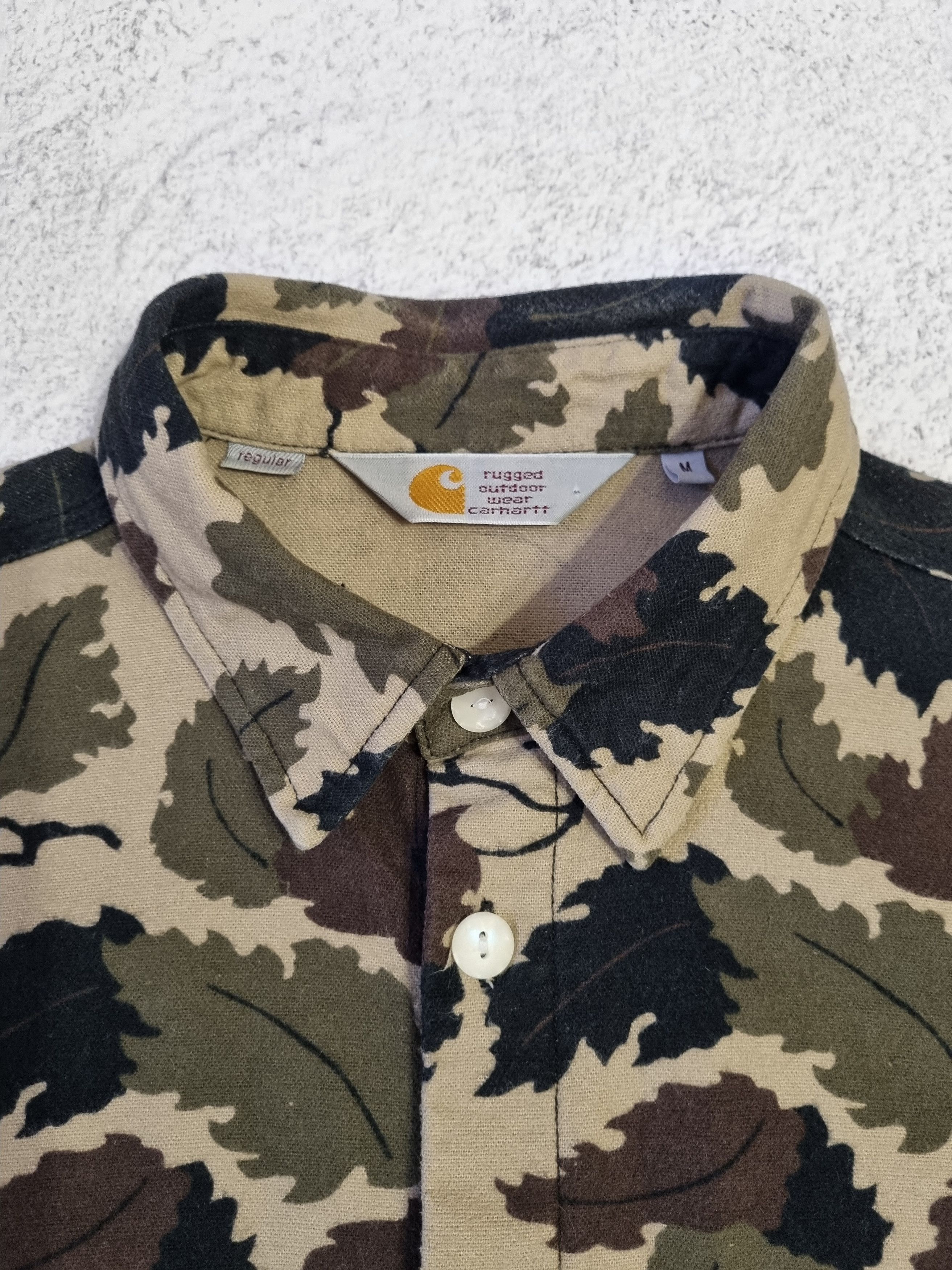 Carhartt Carhartt L/S Wilkins Real Tree Camo Button Shirt Size US M / EU 48-50 / 2 - 4 Thumbnail
