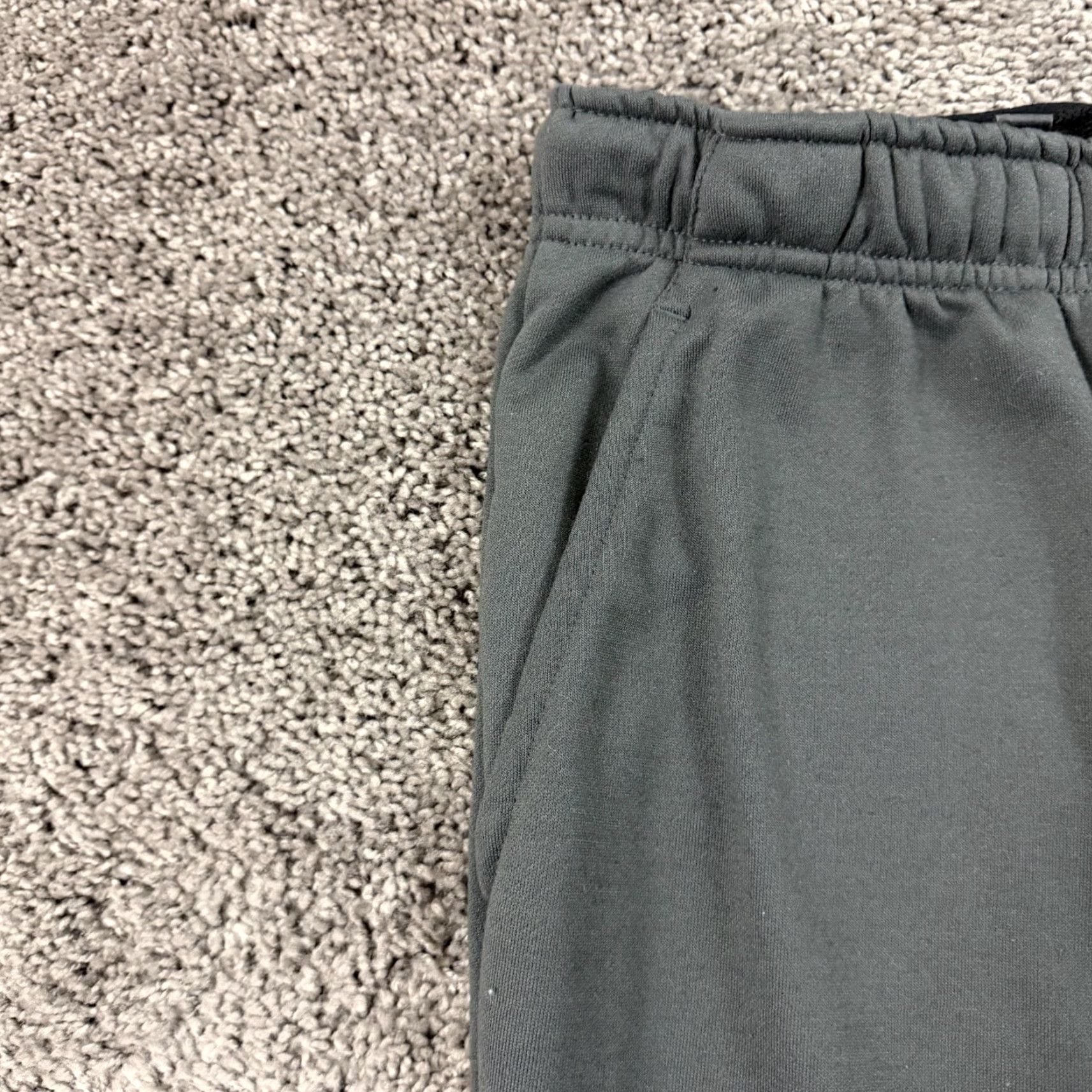 Nike Nike Sweatpants Mens L Gray Dri-Fit Fleece Pockets Drawstring Breathable Gym Tapered Inseam 29" Regular Fit Pants Sports Size US 32 / EU 48 - 4 Thumbnail