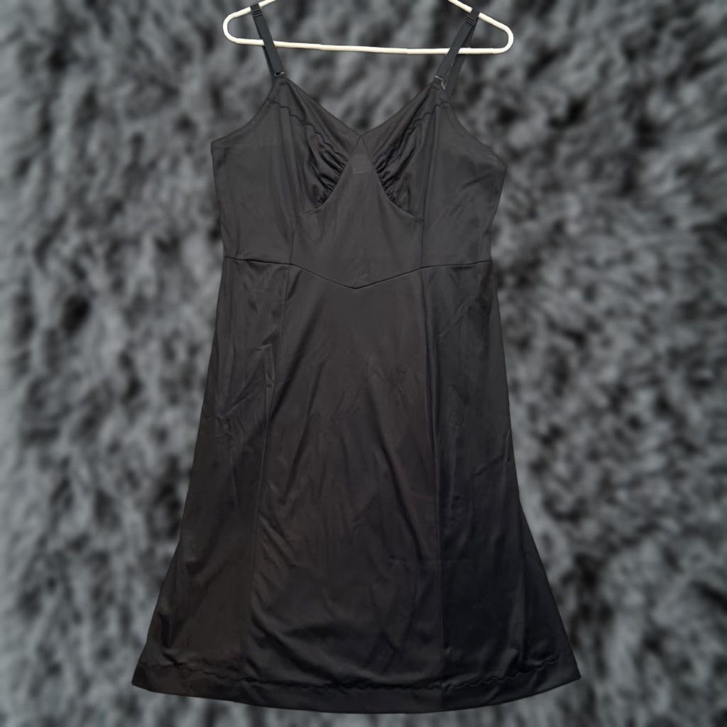 Vintage VINTAGE Aristocraft Slip Dress 38 S Black Nylon Satin Lingerie Sirencore Coquette Boudoir Gothic 50s 60s Retro Womens Size S / US 4 / IT 40 - 1 Thumbnail