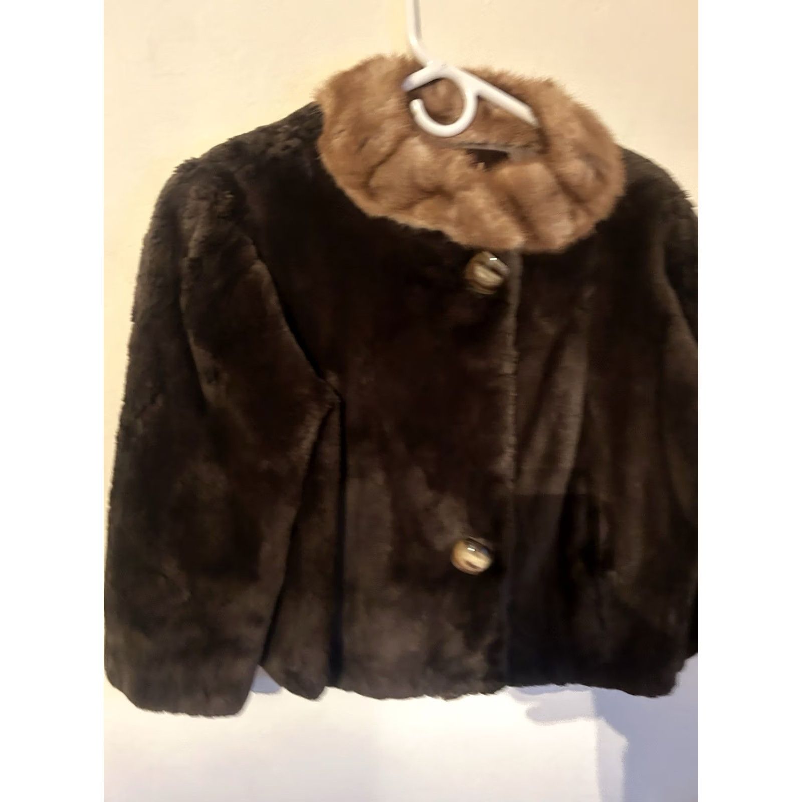 Vintage VINTAGE Rare Women's Jacket Short Brown Beaver Fur Evening Apparels M Womens Size 32" / US 10 / IT 46 - 3 Thumbnail